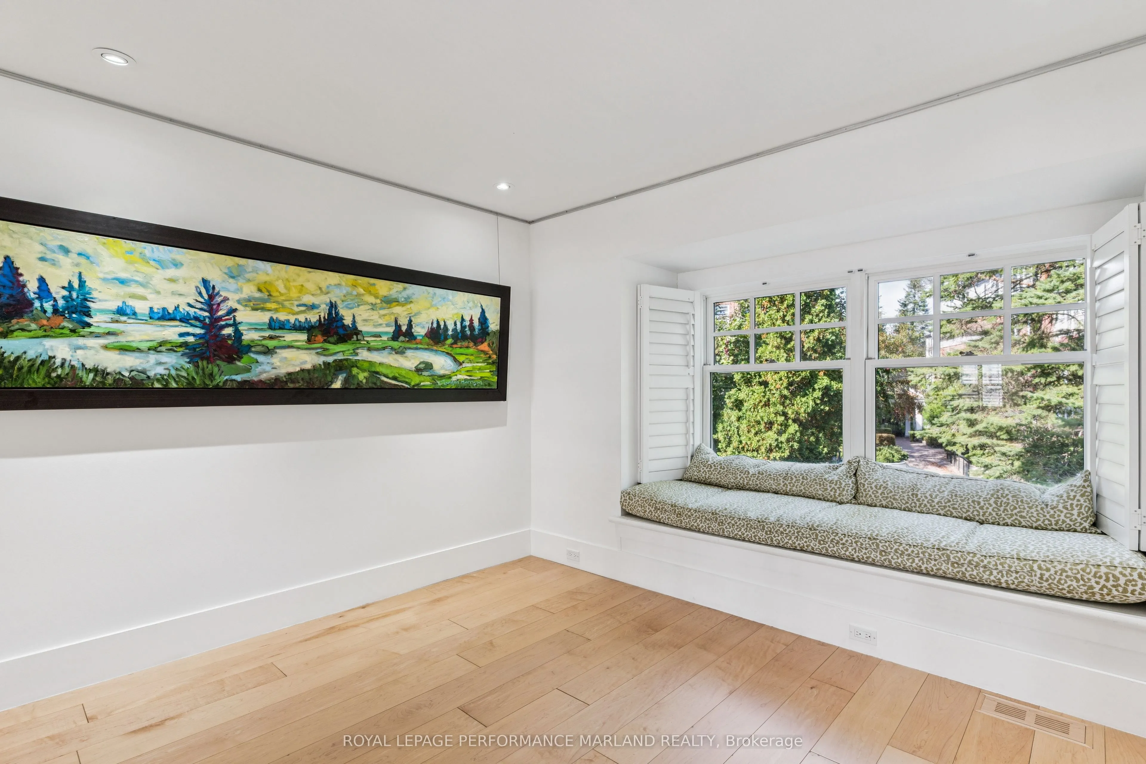 67 Rideau Terrace
