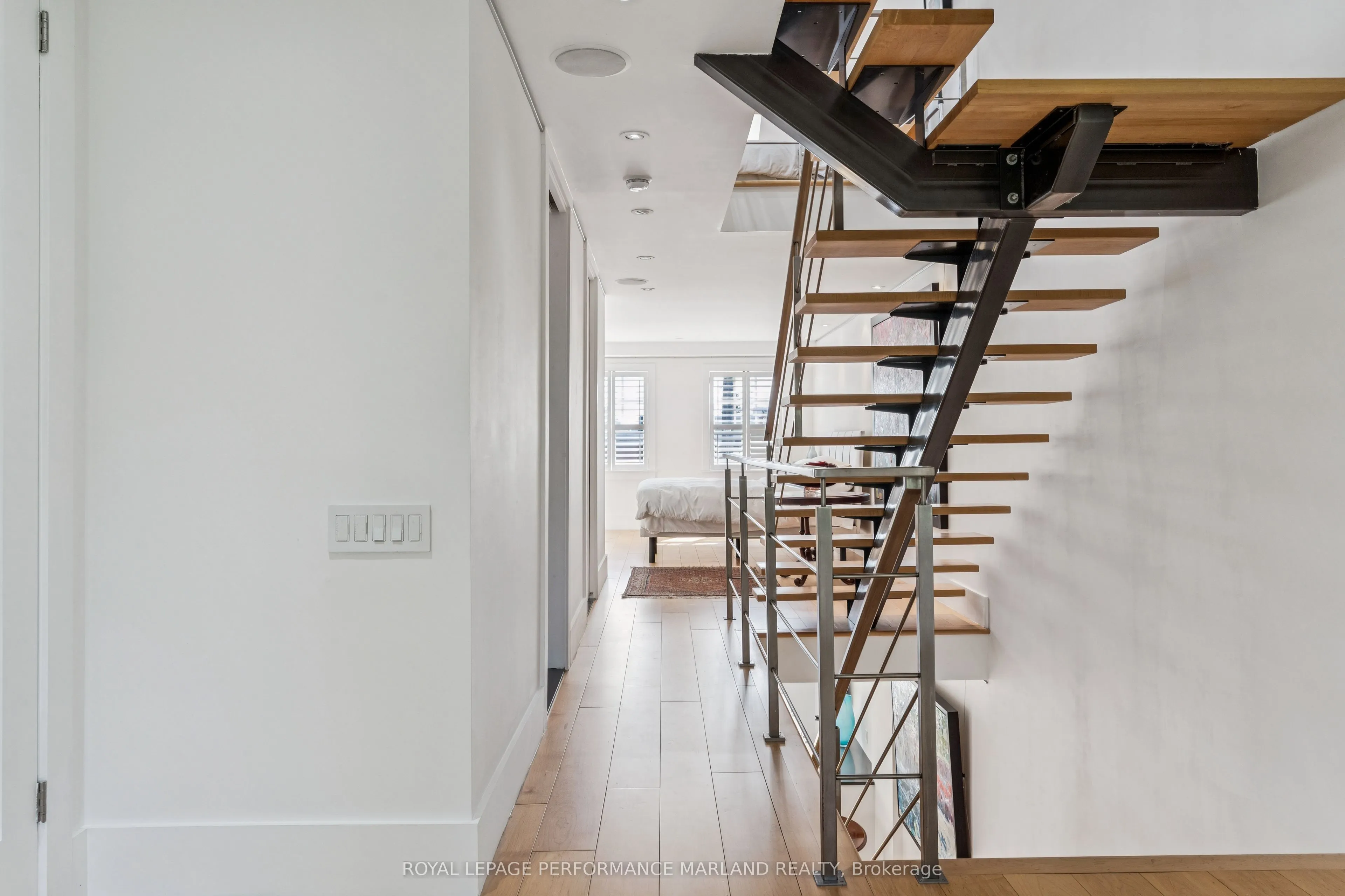 67 Rideau Terrace