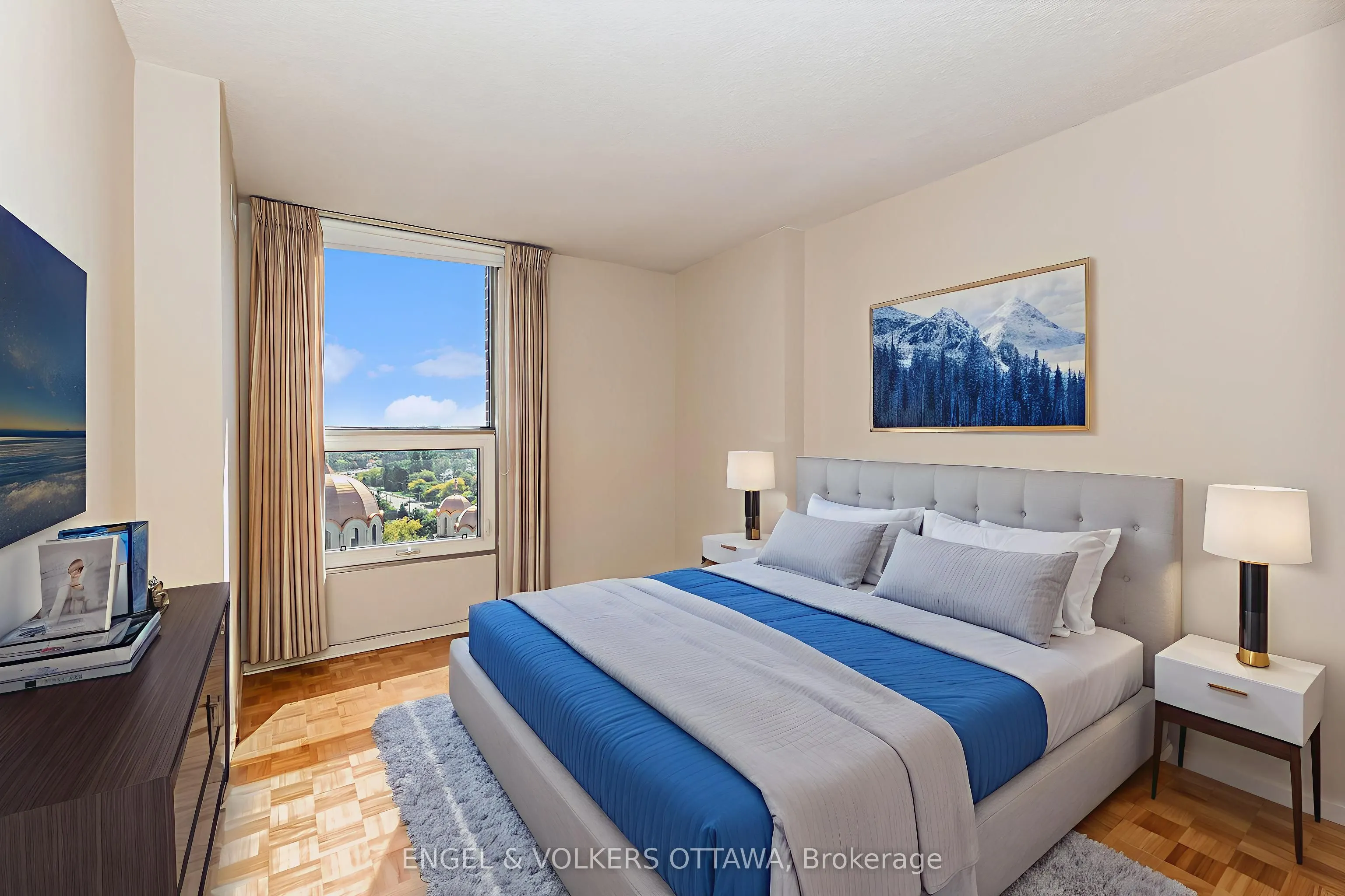 2951 Riverside Drive, #1110