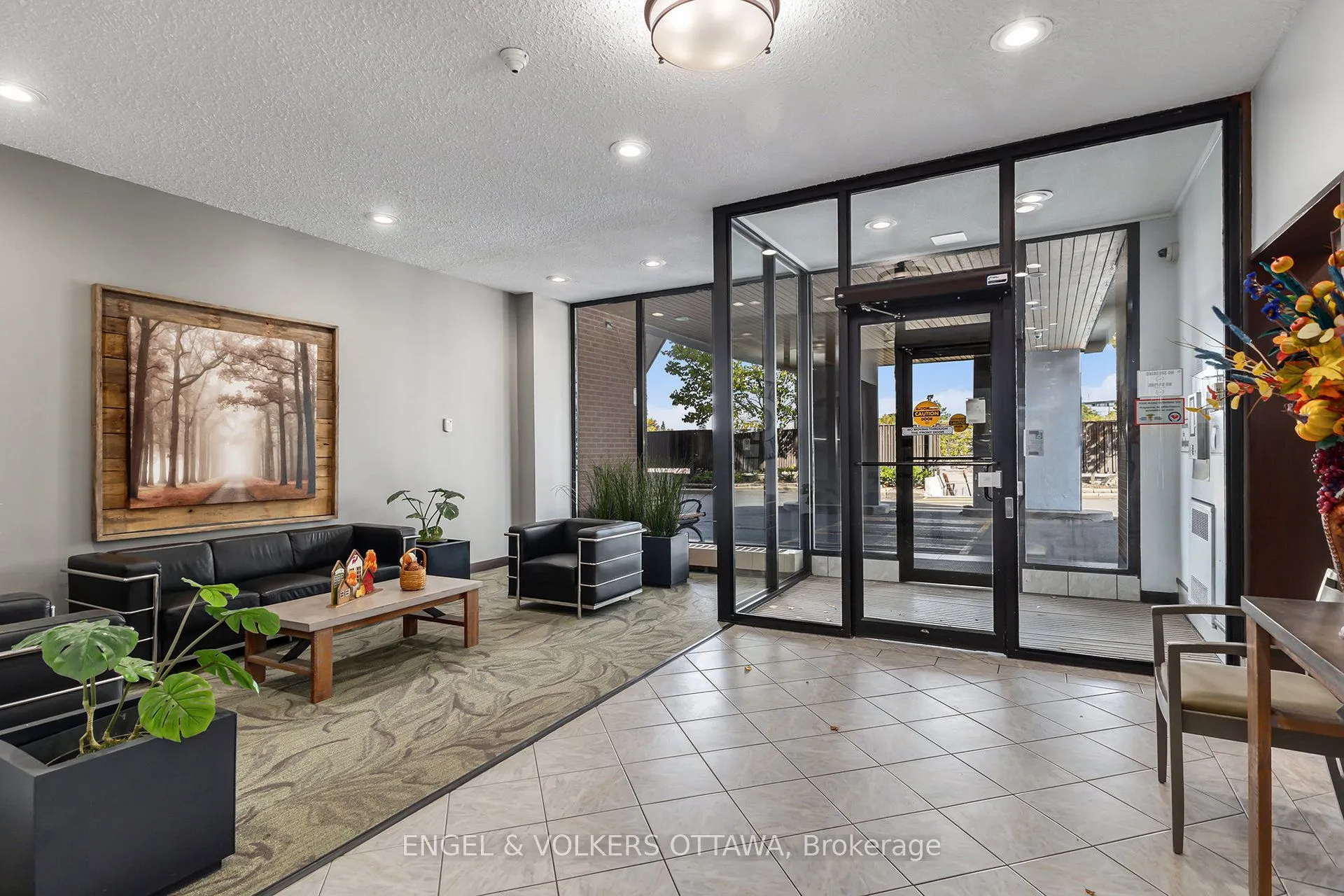 2951 Riverside Drive, #1110