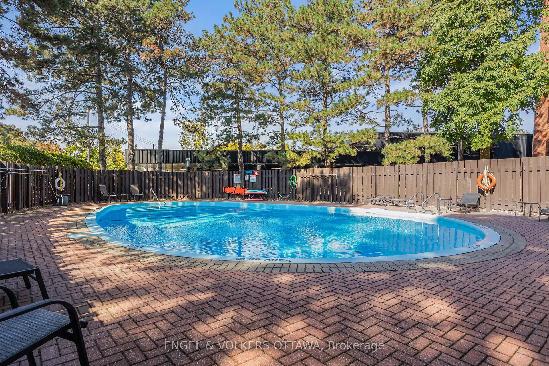 2951 Riverside Drive, #1110