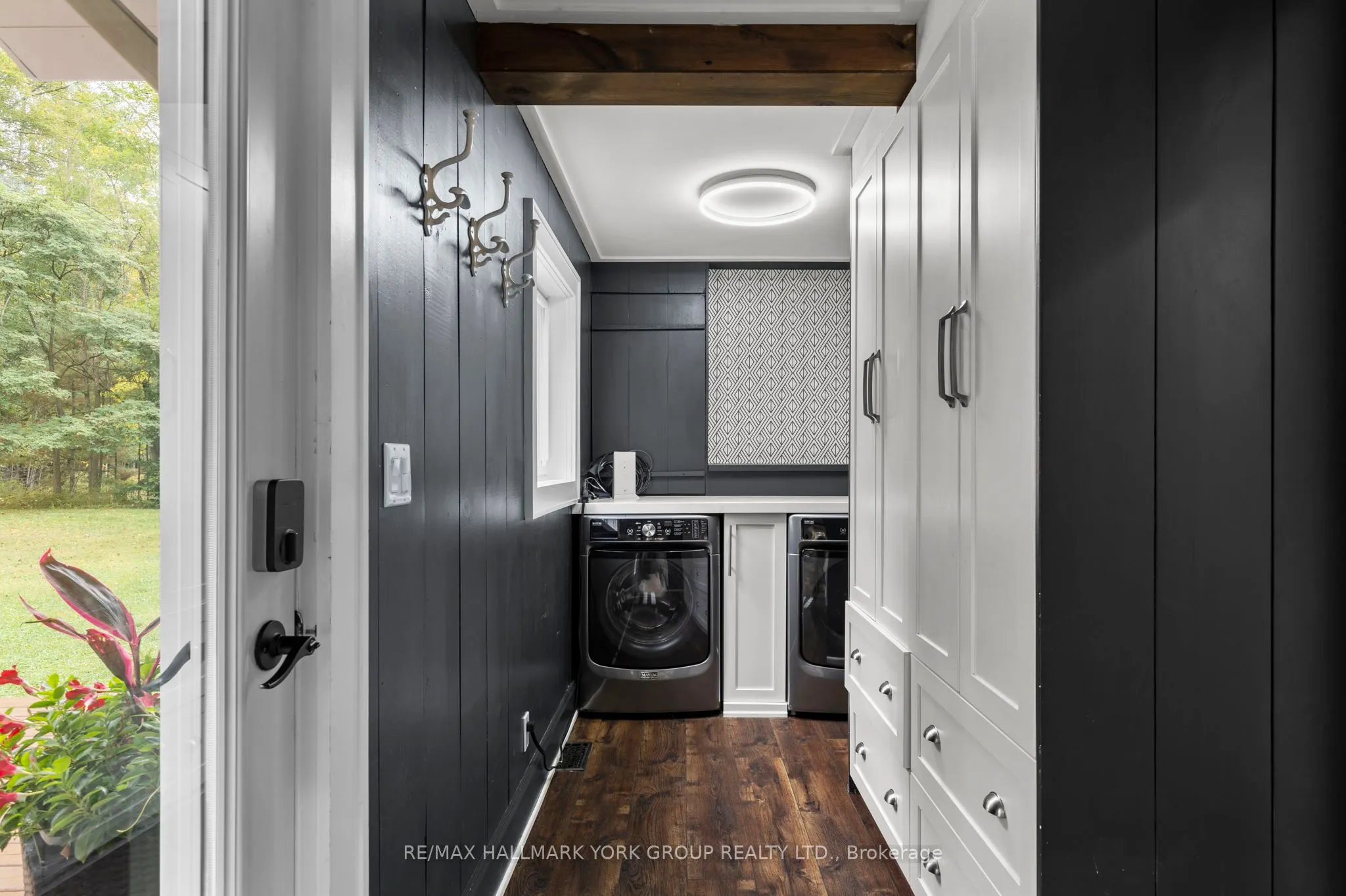 1628 Muskoka Road N