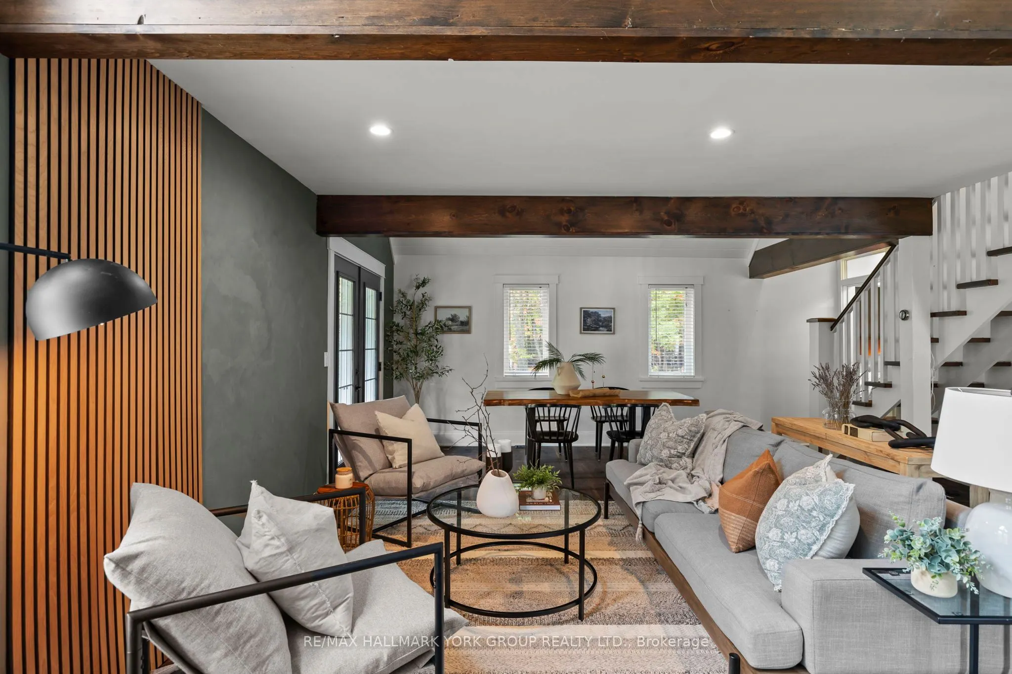 1628 Muskoka Road N