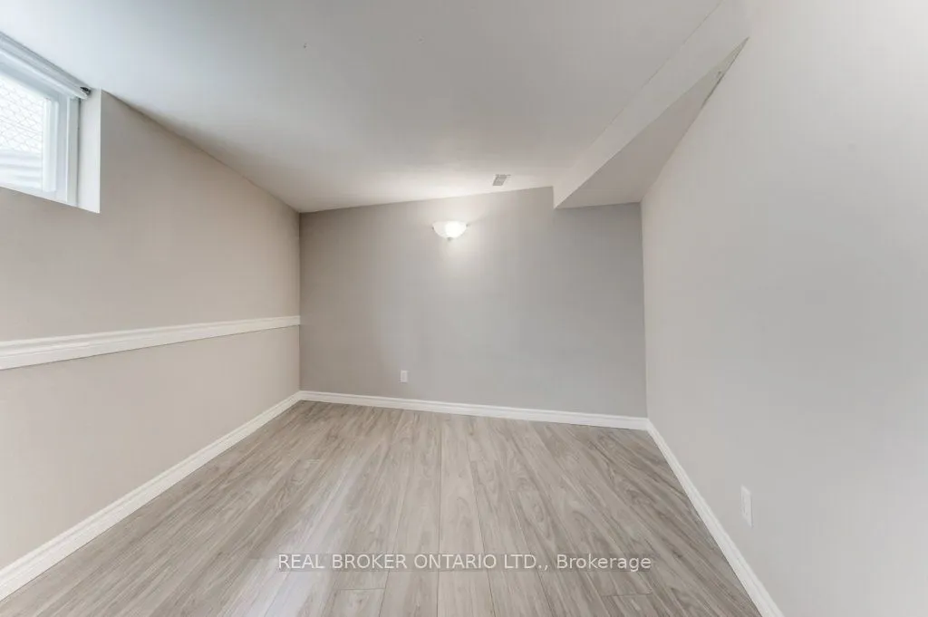 119 Kingswood Drive