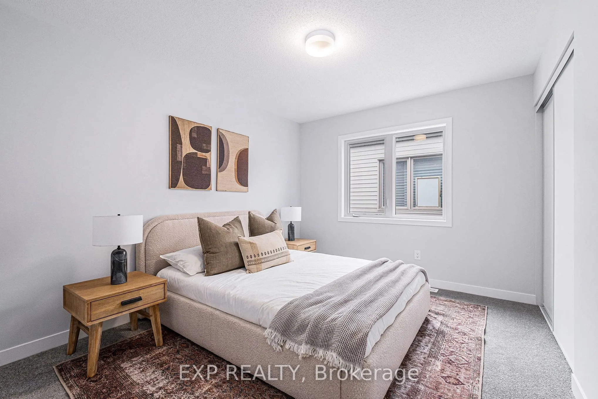 1023 De Pencier Drive