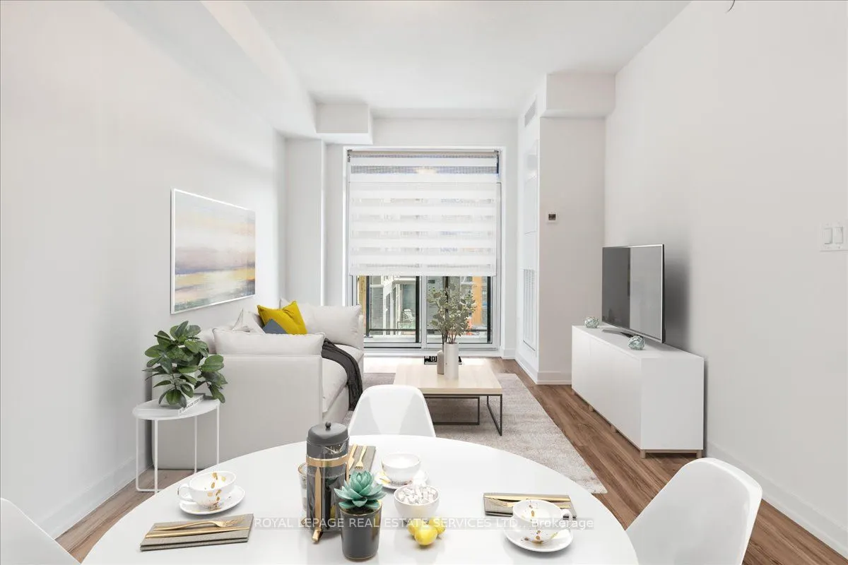 460 Dundas Street E, #107