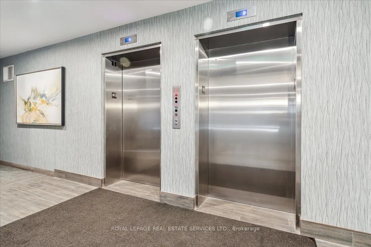 460 Dundas Street E, #107