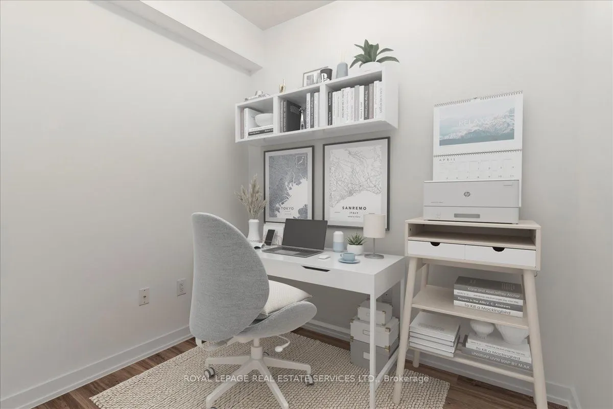460 Dundas Street E, #107