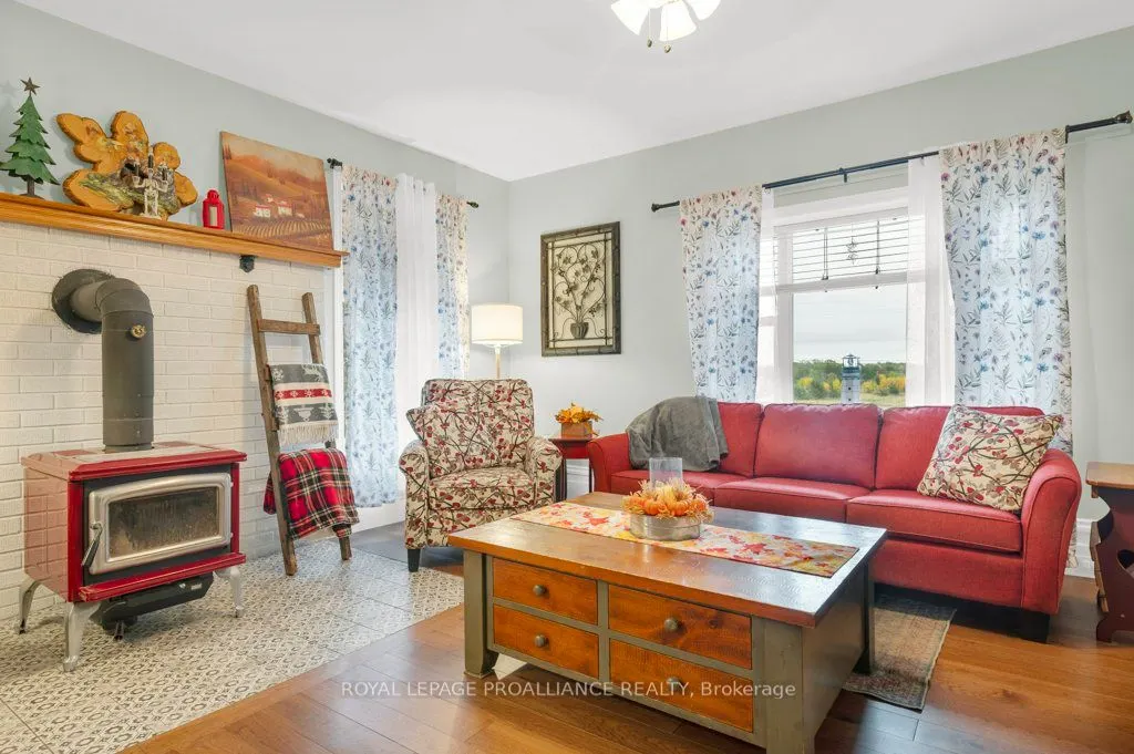 1423 Blessington Road