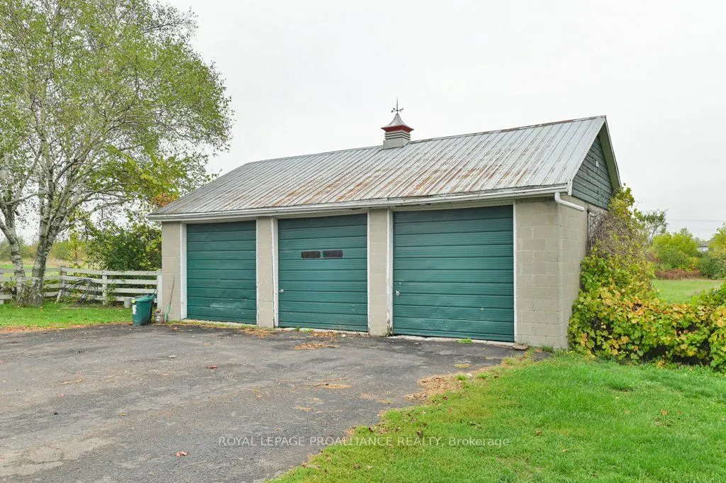 1423 Blessington Road