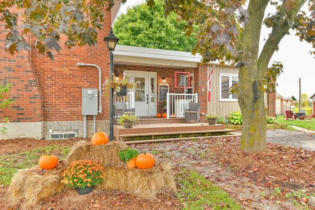 1423 Blessington Road
