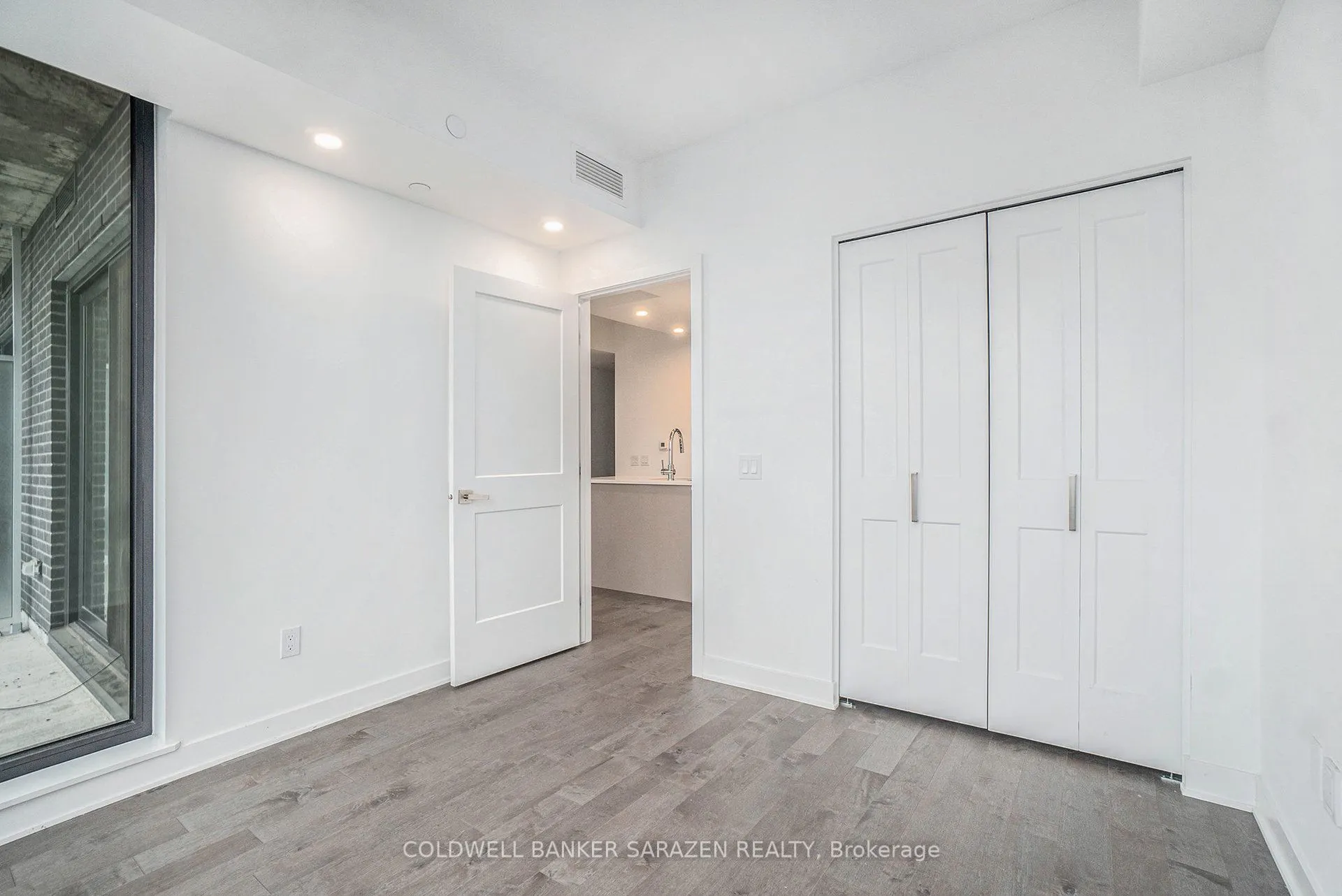 340 Queen Street, #1902