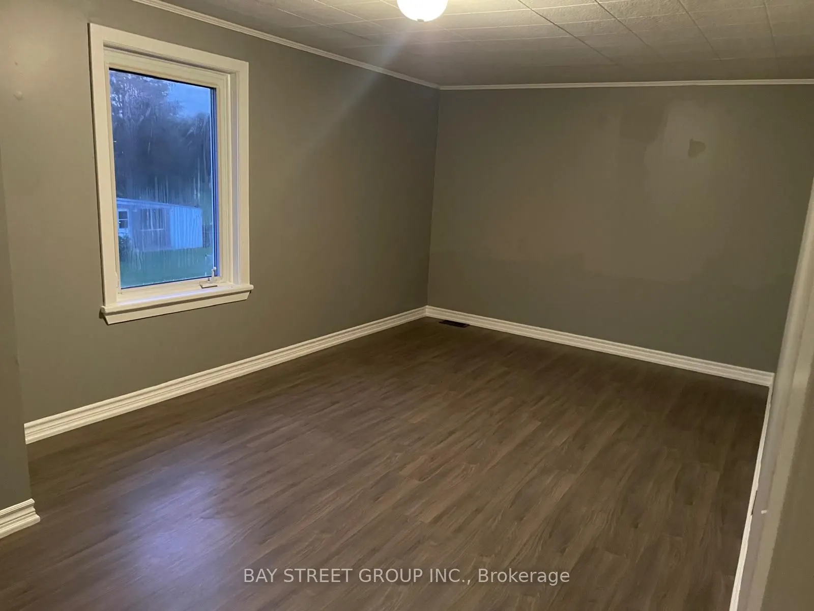 21127 Concession 5 Road