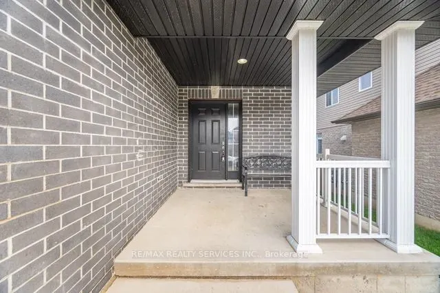 419 Alan Crescent