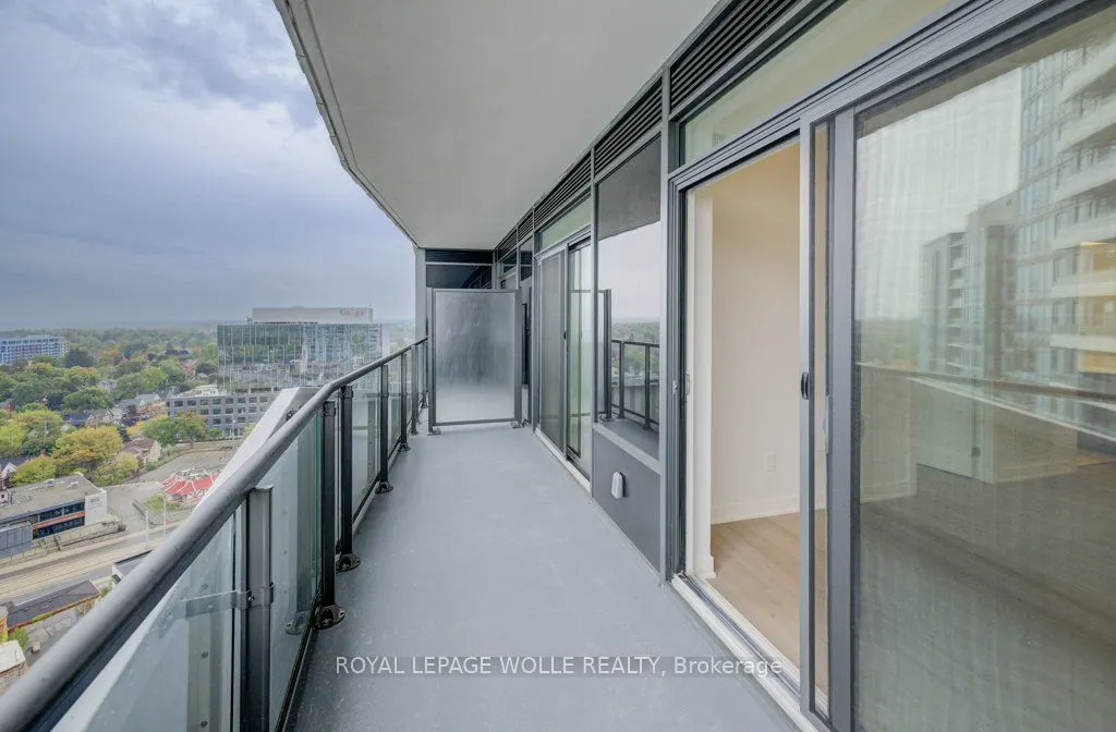 25 Wellington Street S, #1708