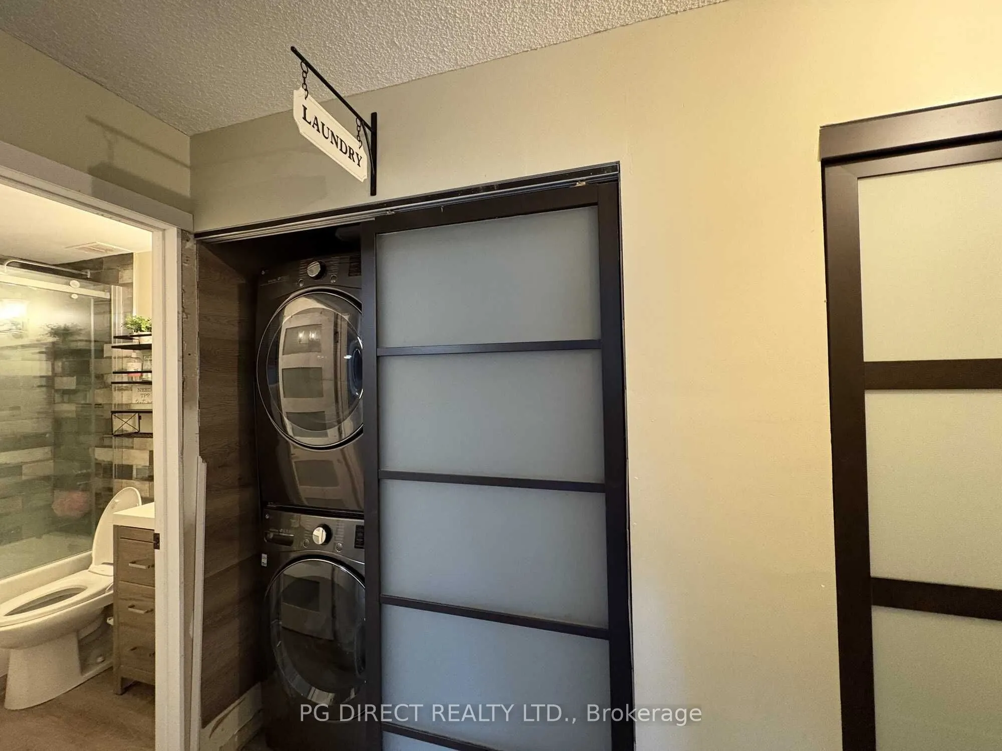 616 Grey Street, #15