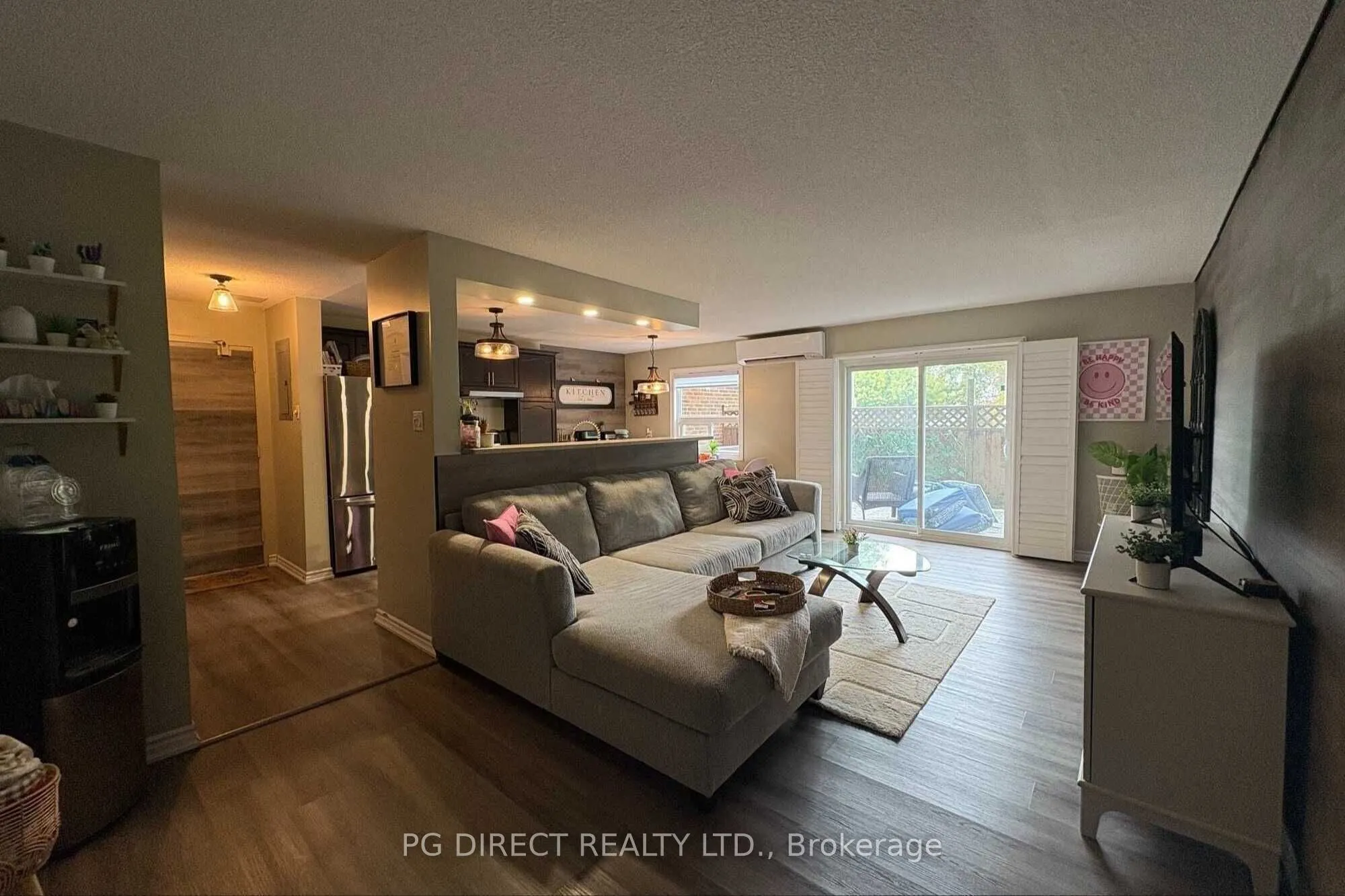 616 Grey Street, #15
