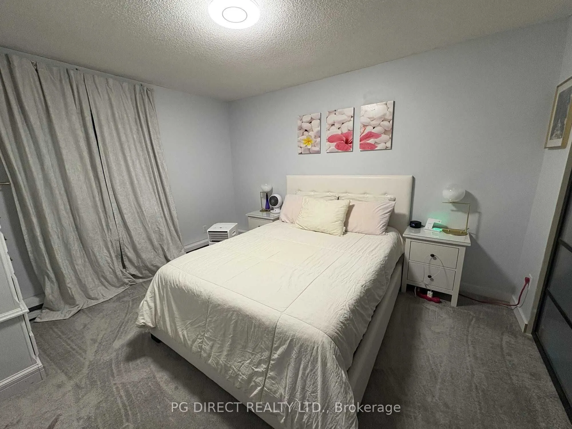 616 Grey Street, #15