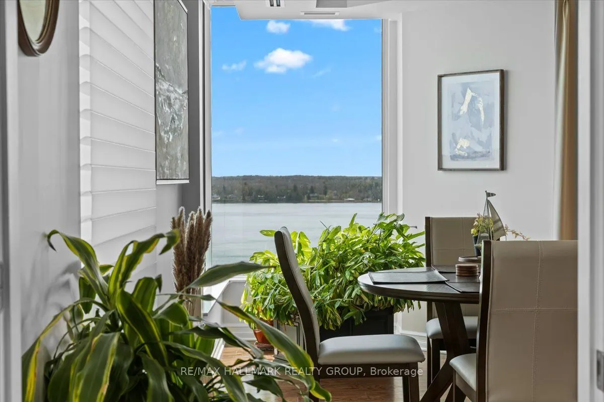 15 St Andrew Street, #1501
