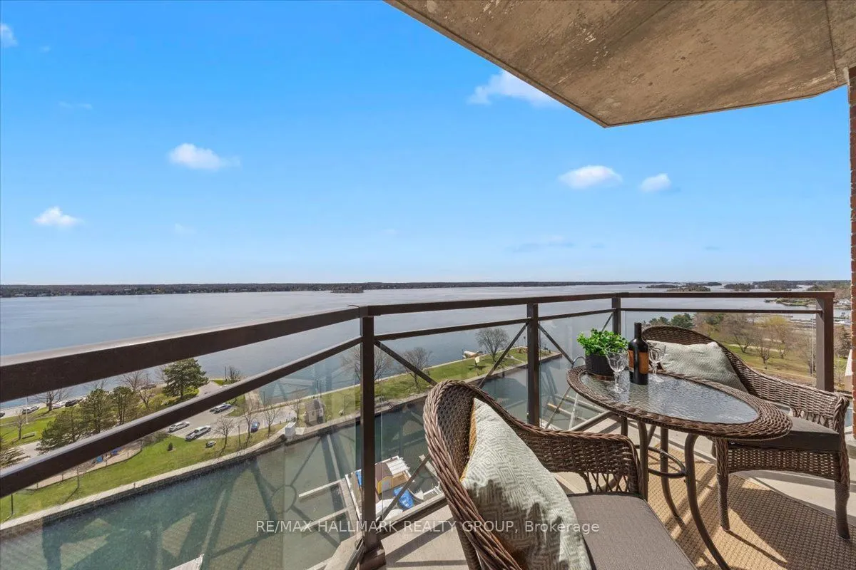 15 St Andrew Street, #1501