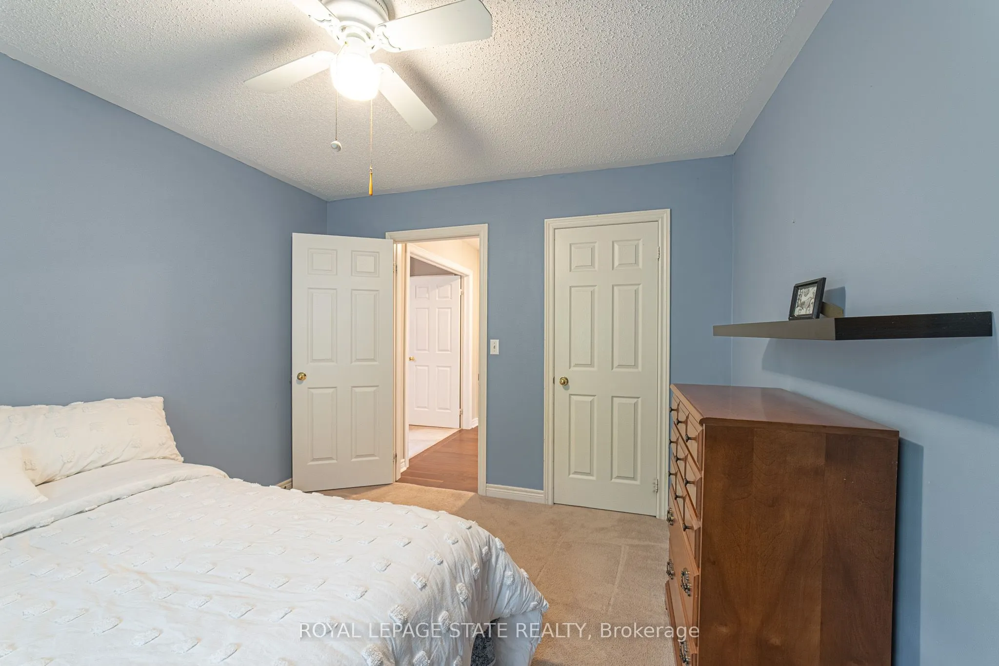 120 Sundial Crescent
