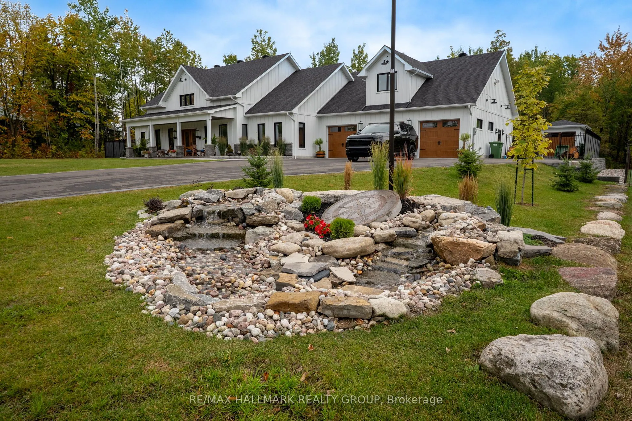 55 De La Seignerie Estates E
