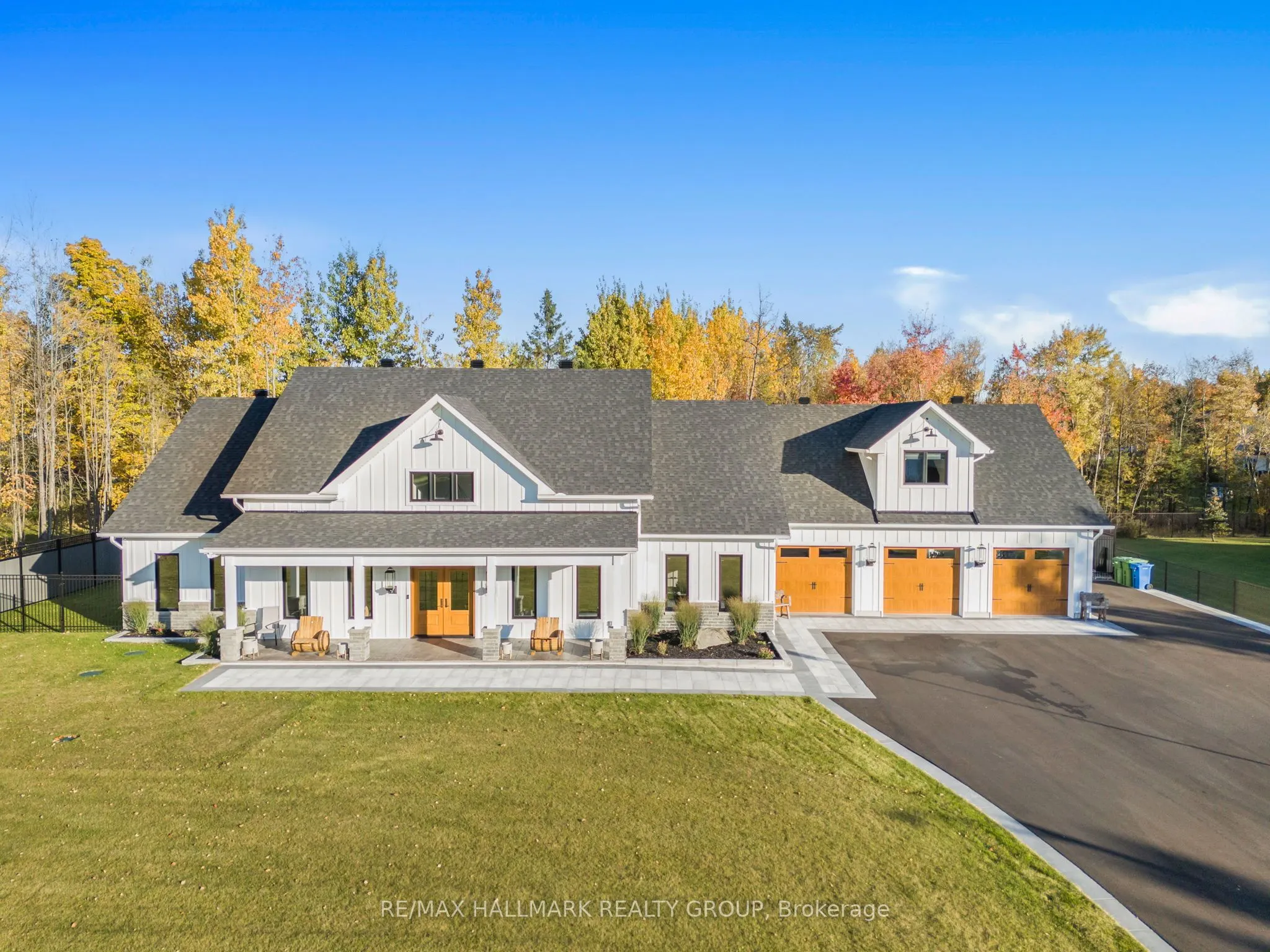 55 De La Seignerie Estates E