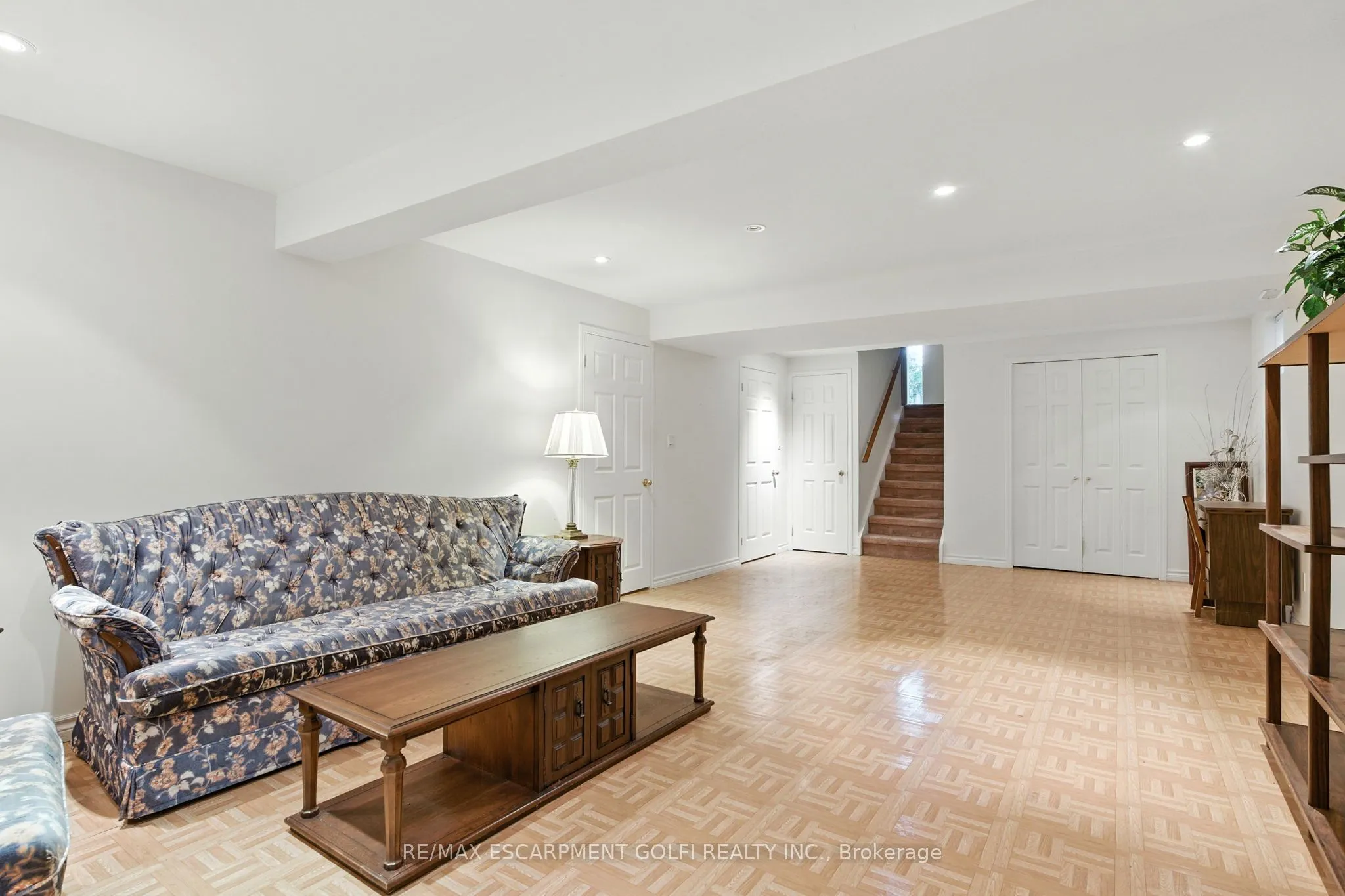24 Ellington Avenue