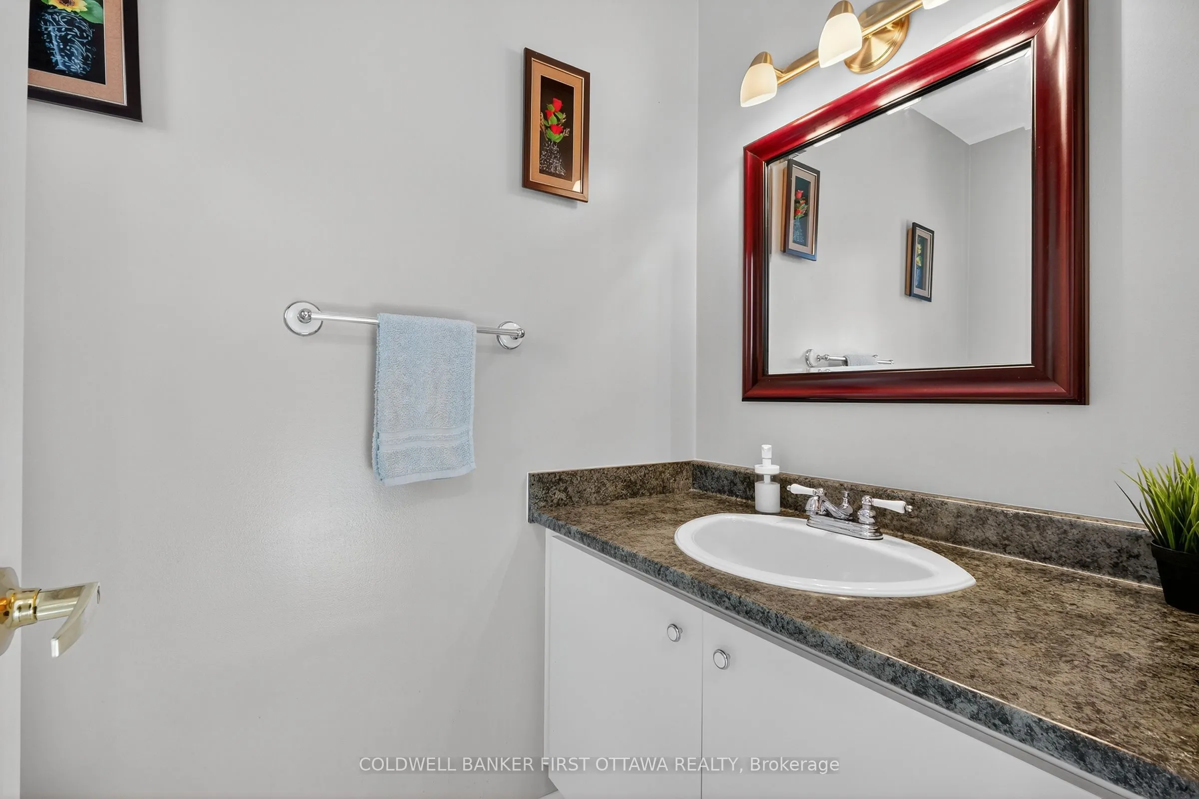 273 Kinglet Way