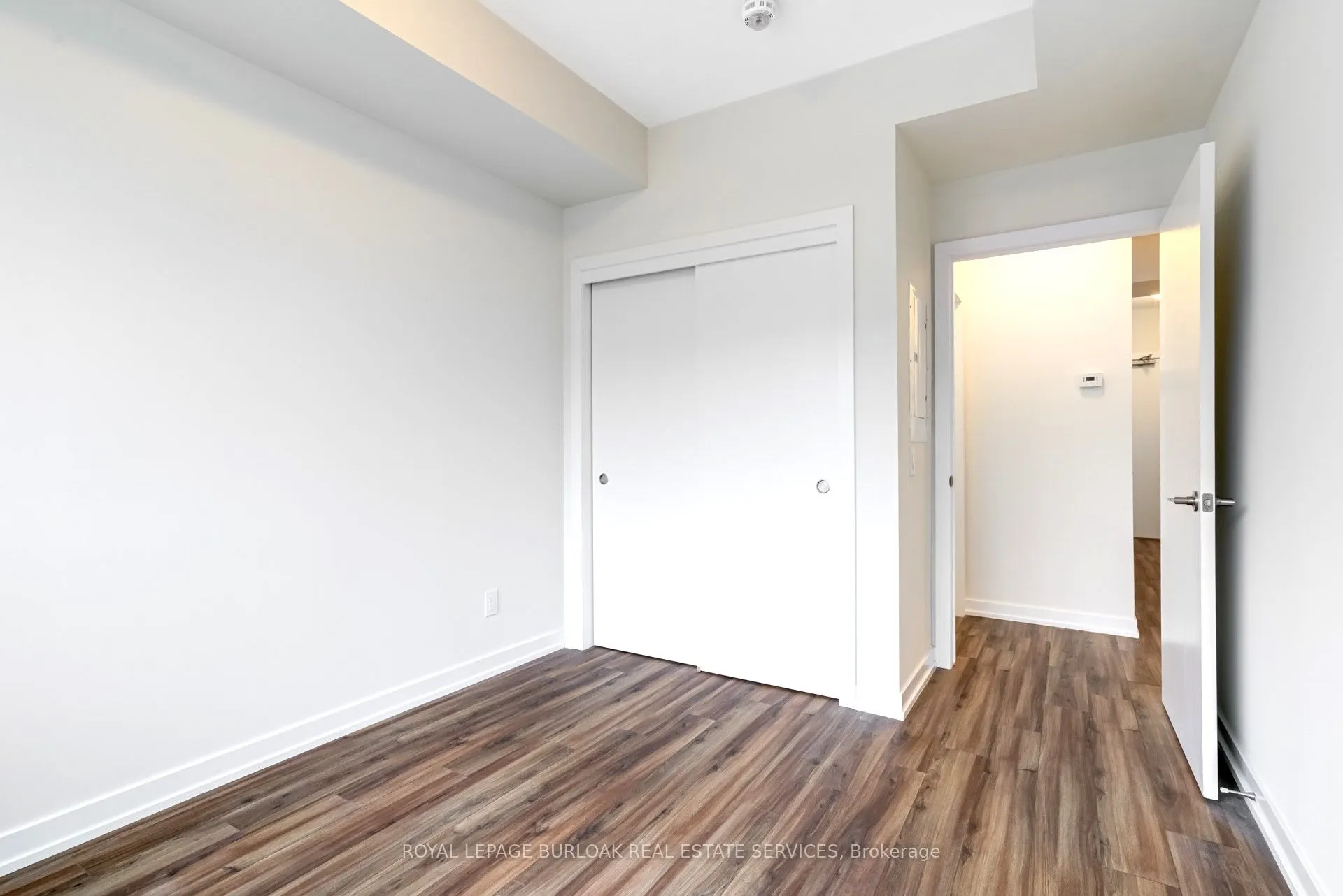 40 Esplanade Lane, #422