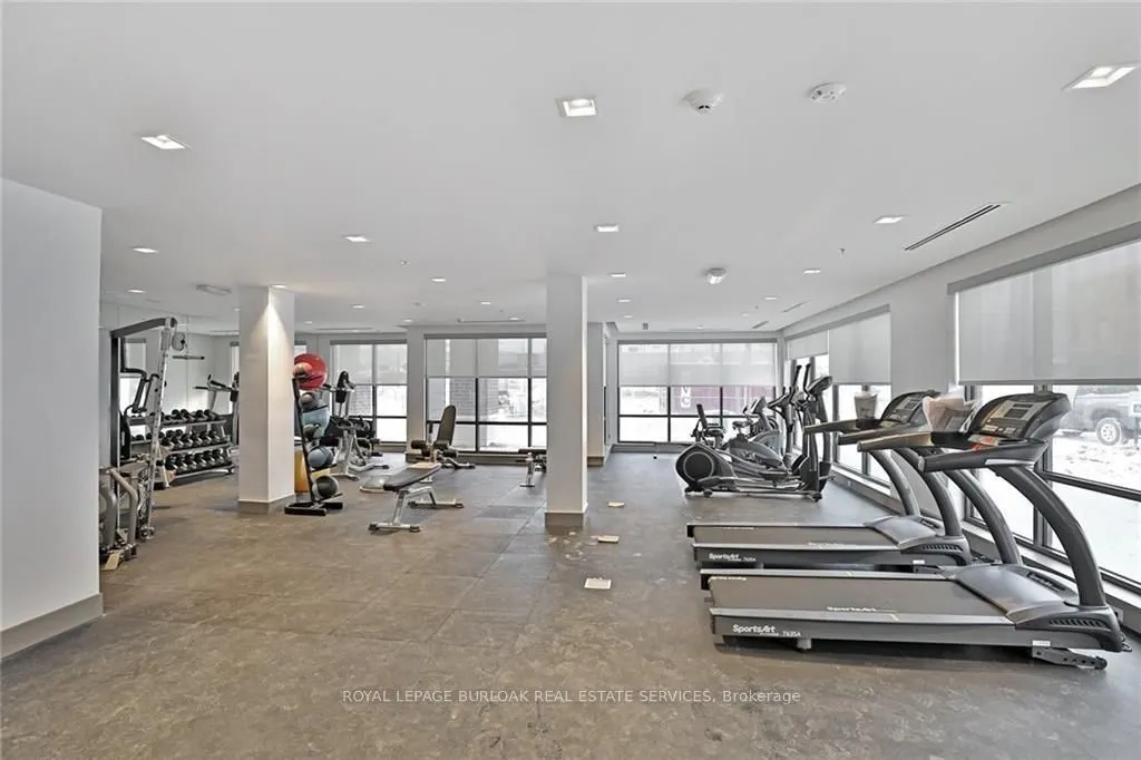 40 Esplanade Lane, #422