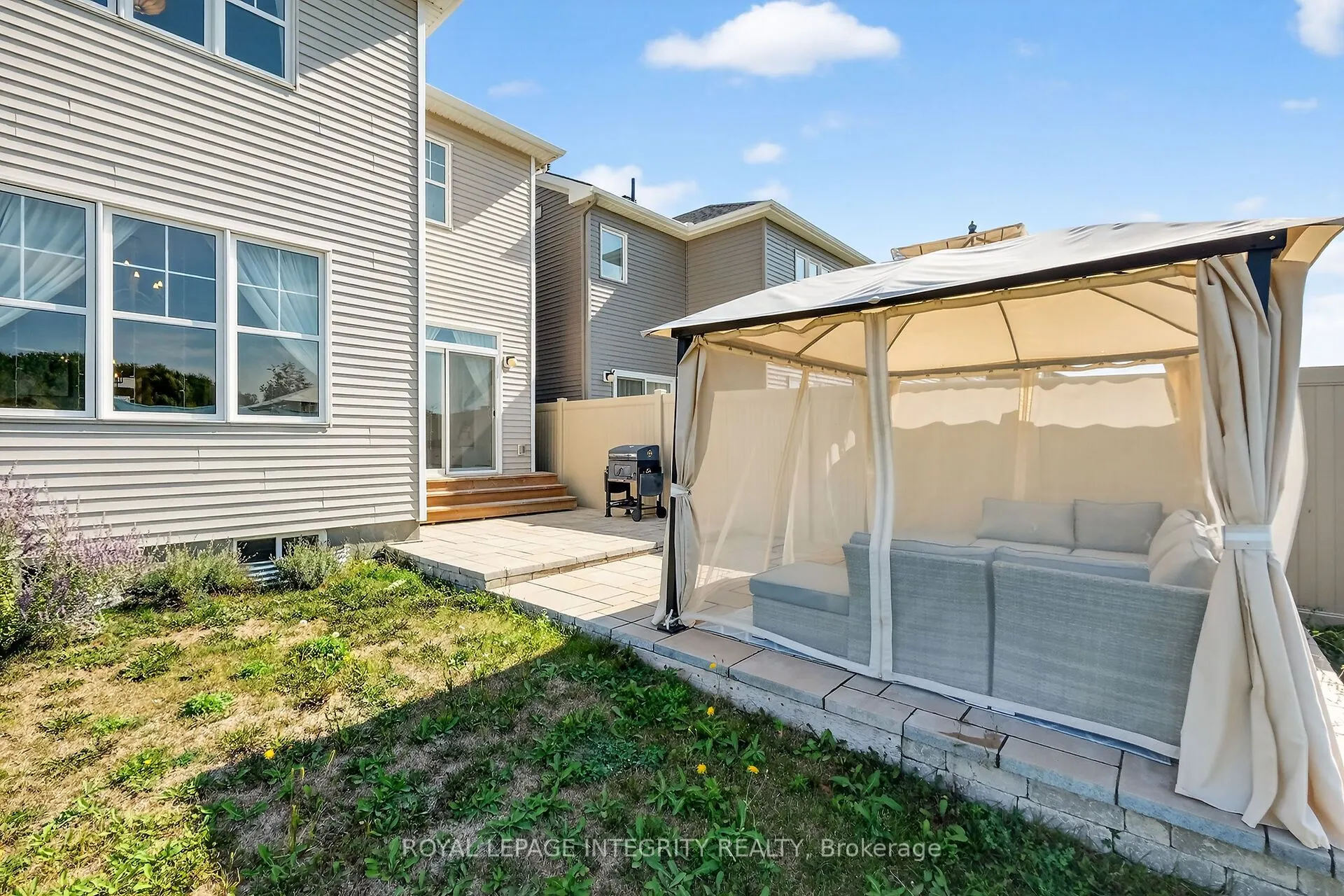 1112 Apolune Street