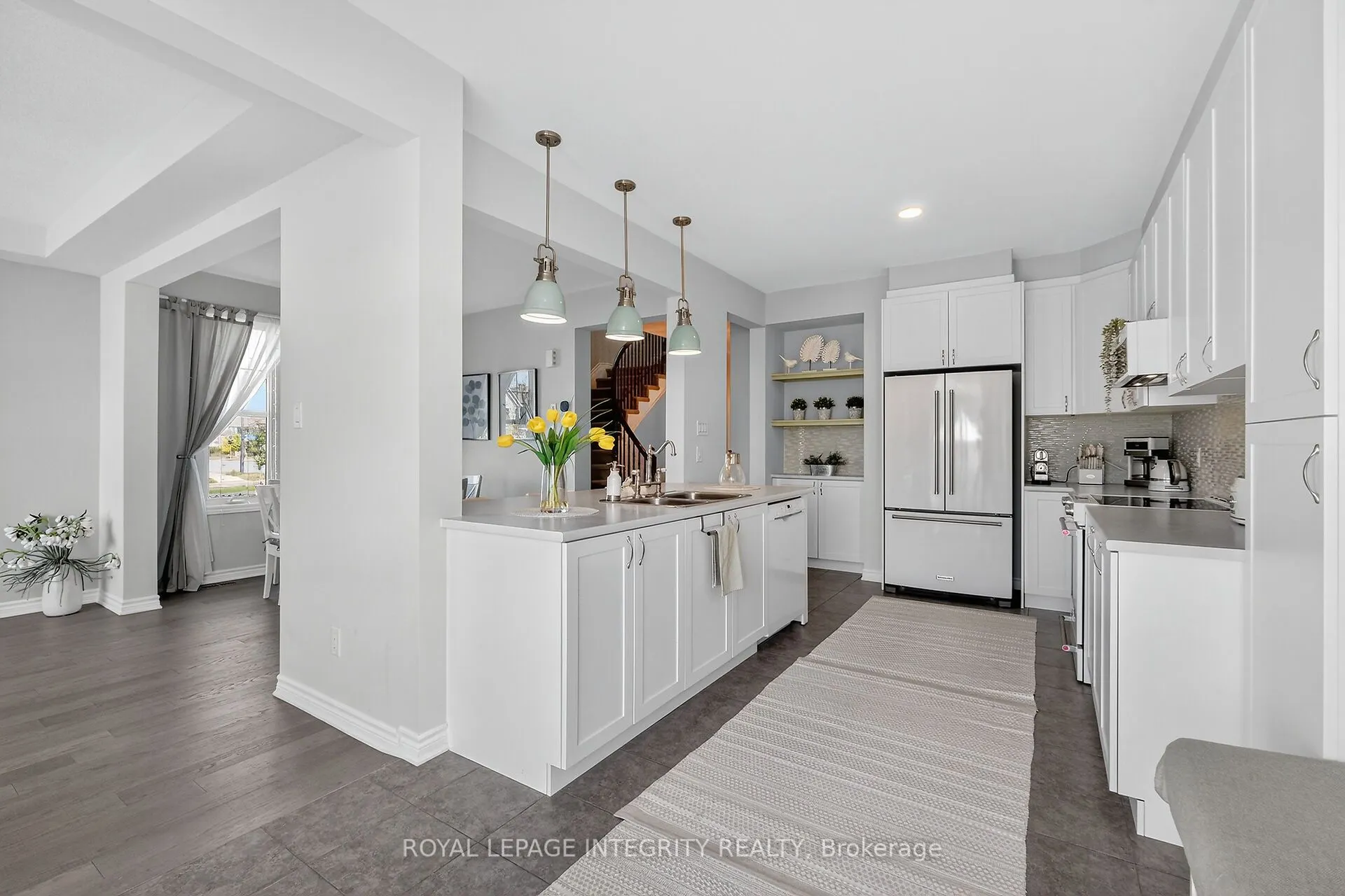 1112 Apolune Street