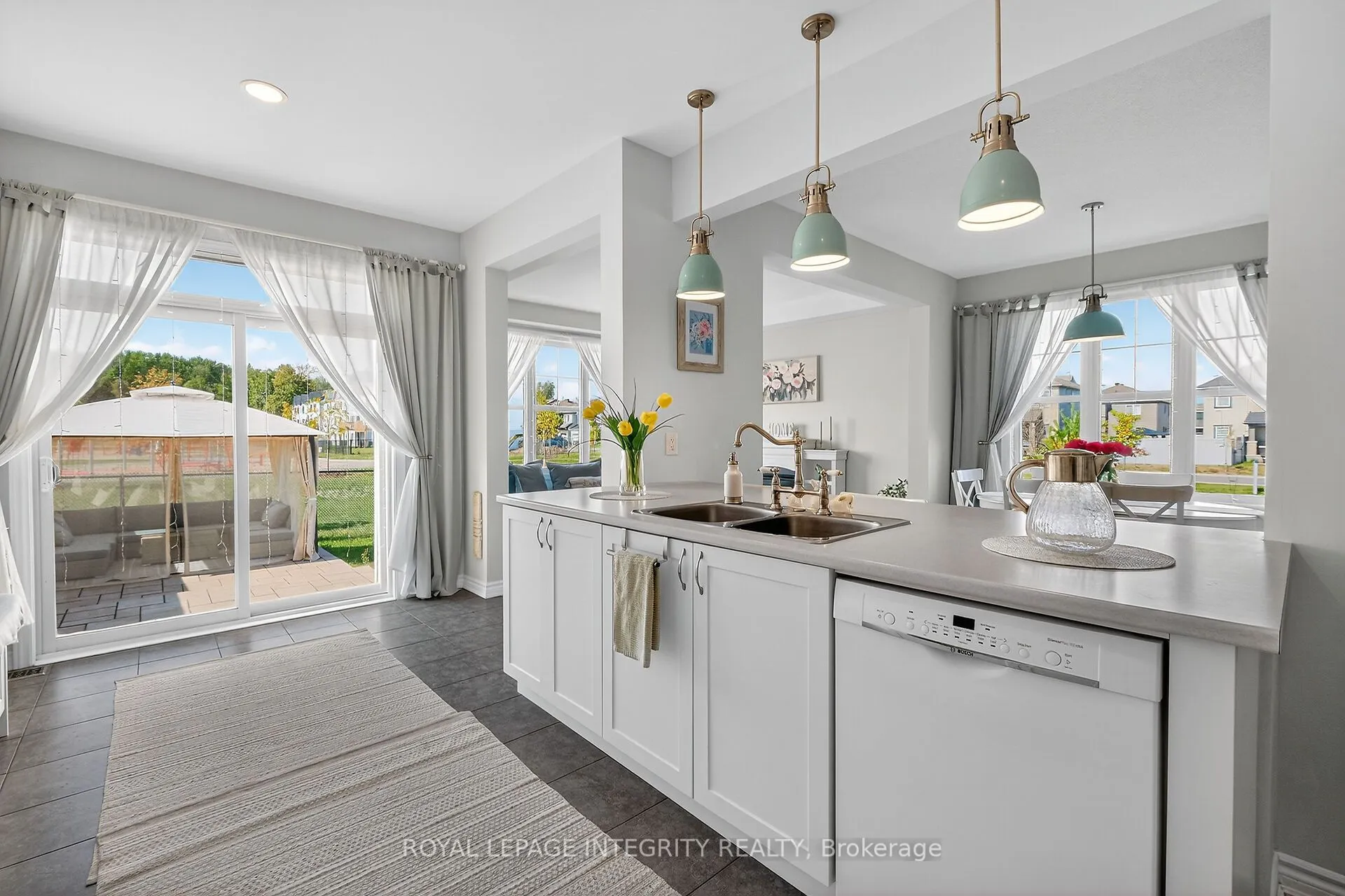 1112 Apolune Street