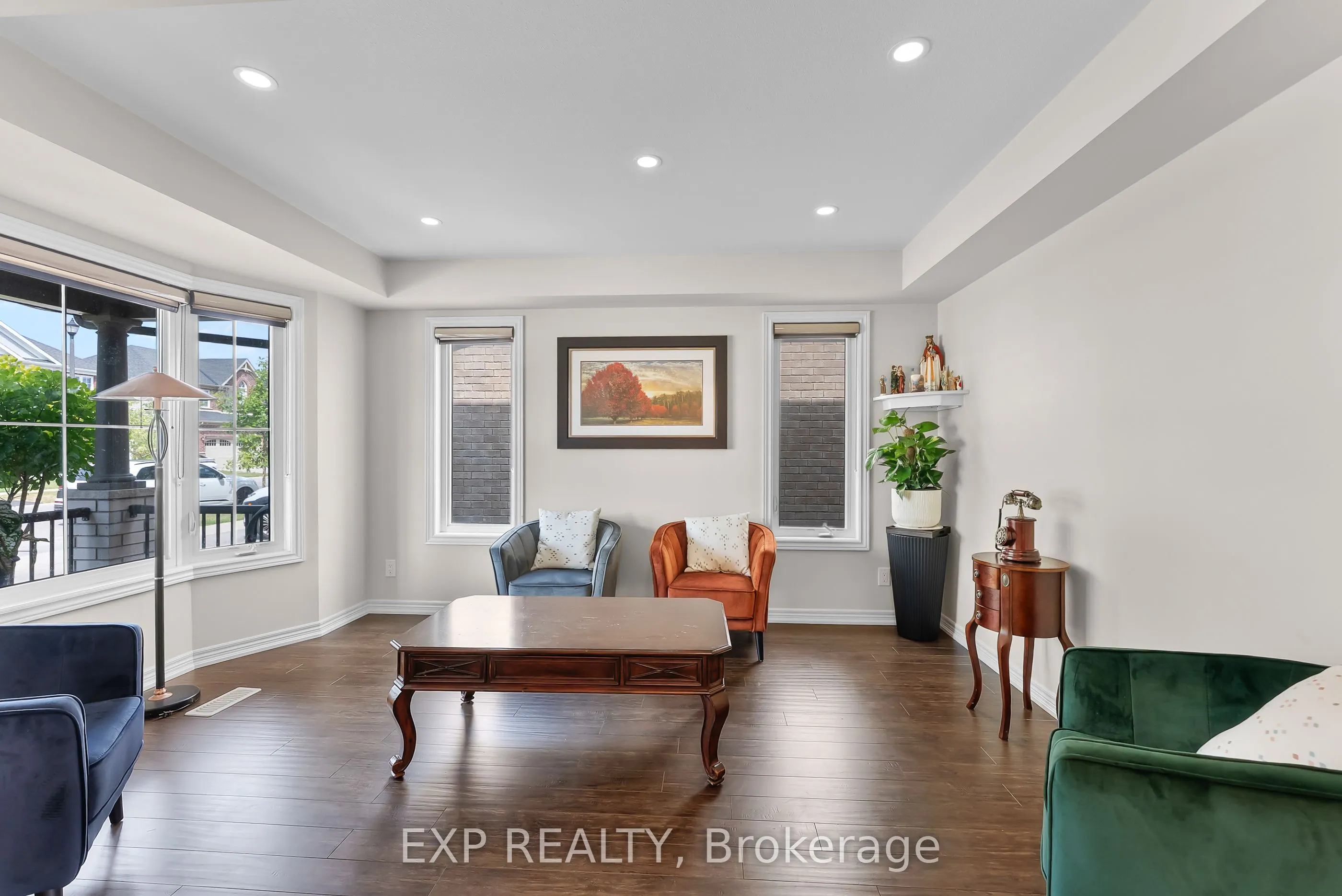 10 Riley Avenue