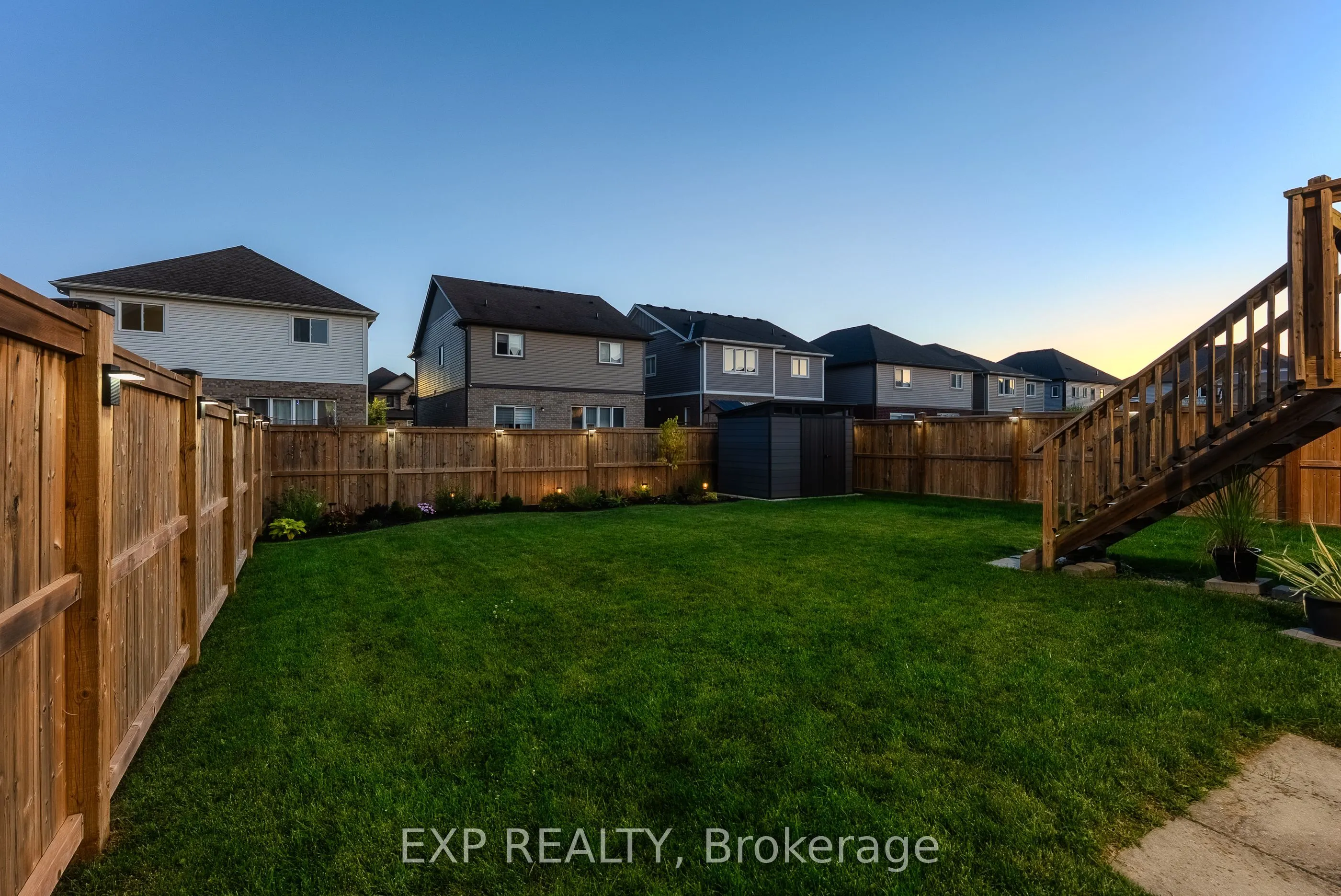 10 Riley Avenue