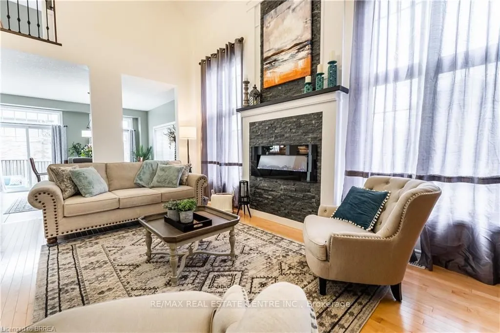 151 GRANDVILLE Circle