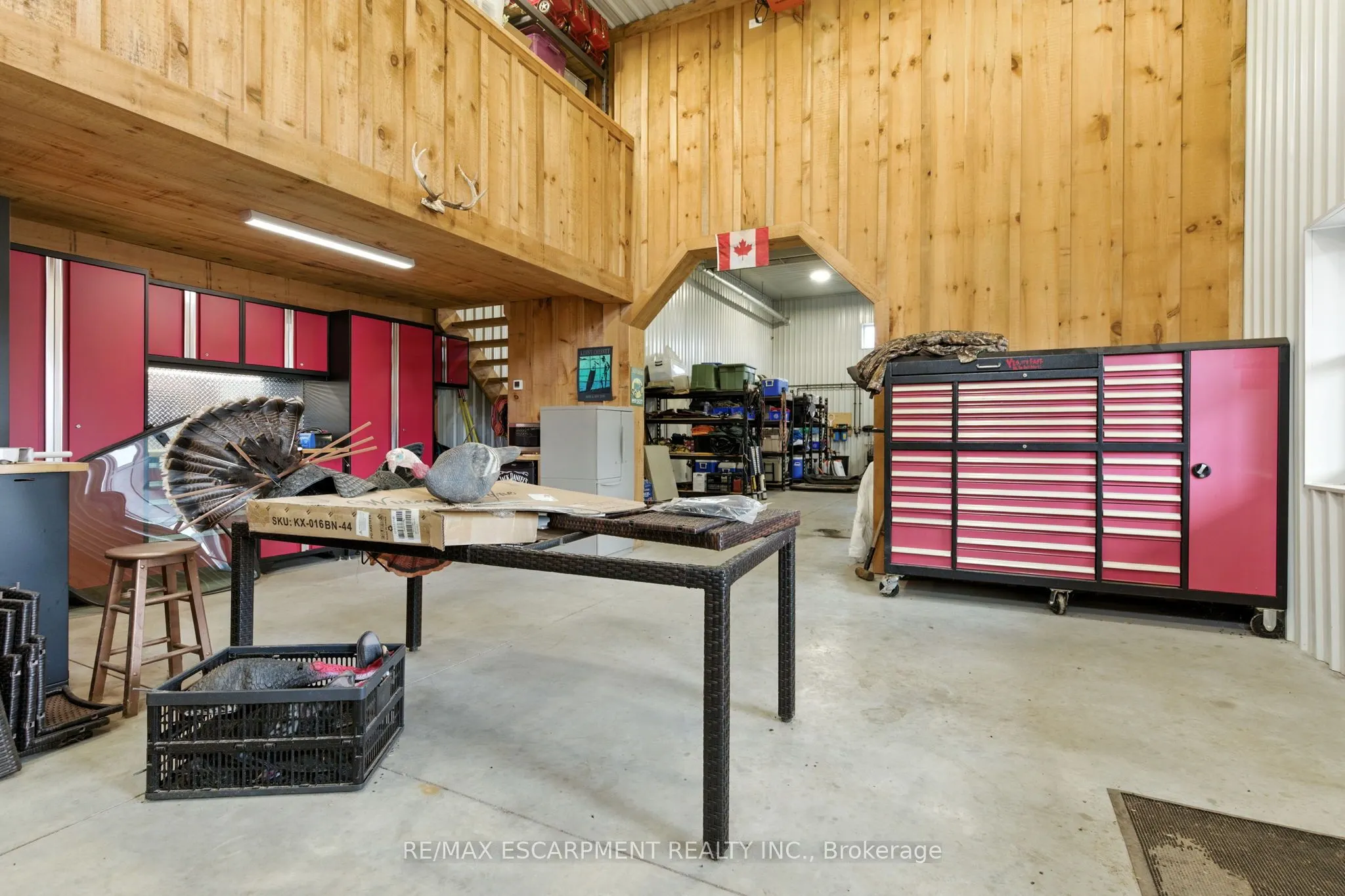 437 6th Concession Road E