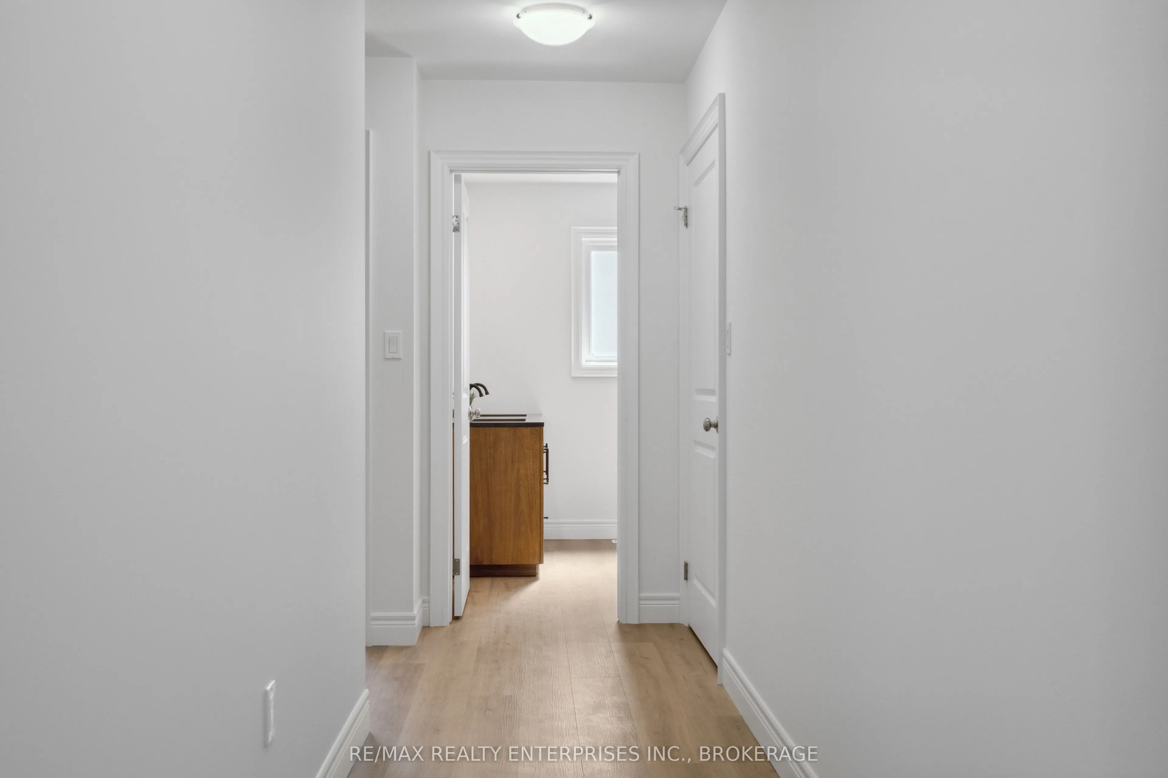 40 McMaster Avenue