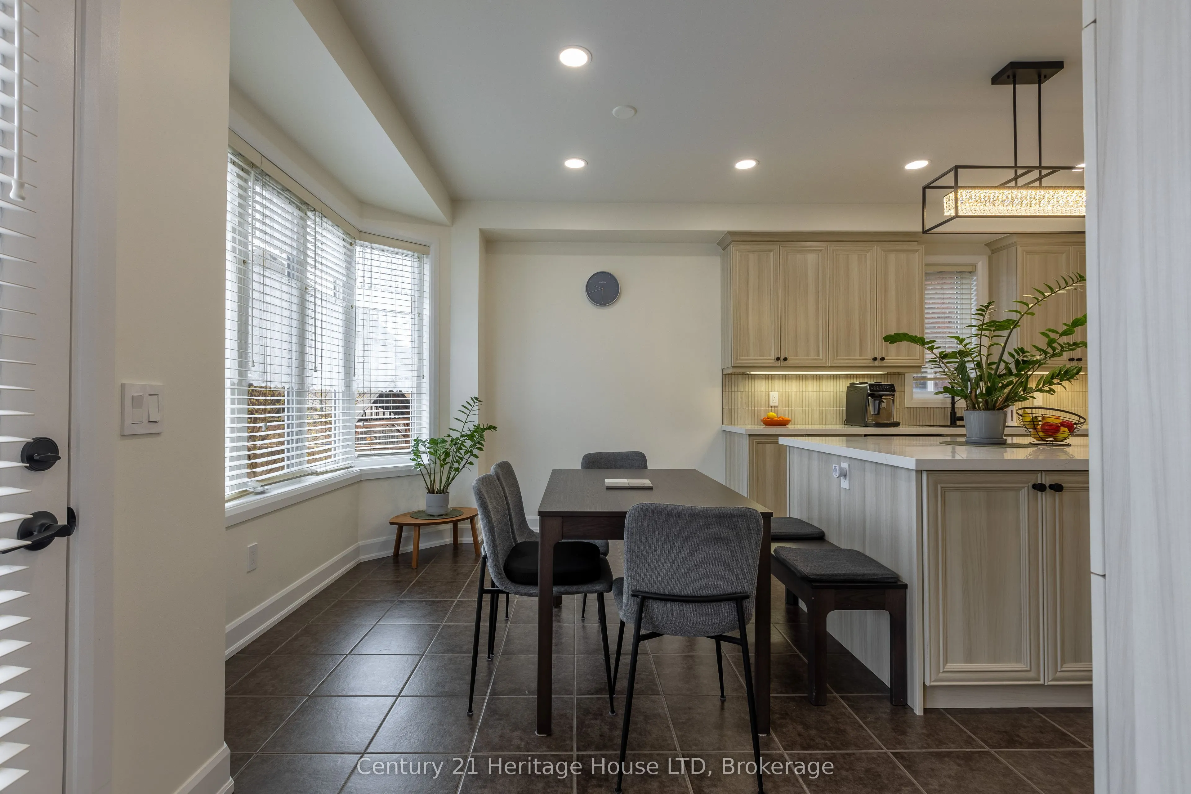 5 Juneberry Road