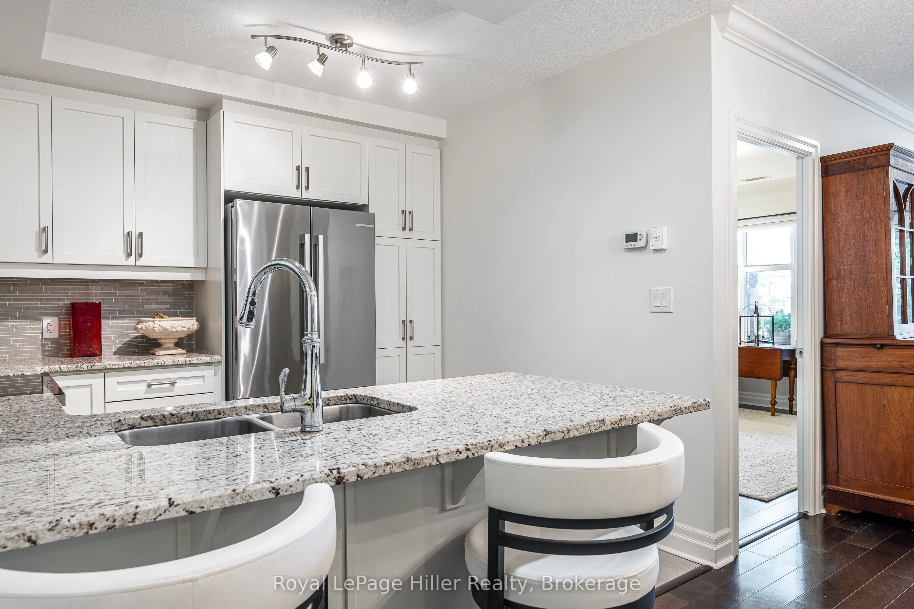 255 John Street, #111