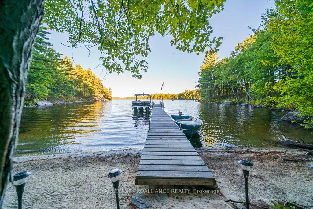 257 Hungry Lake