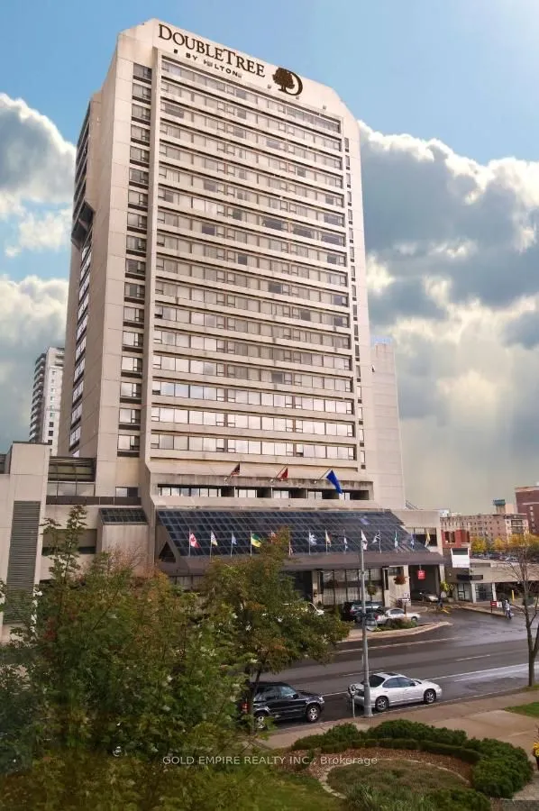 300 King Street, #1 BEDROOM