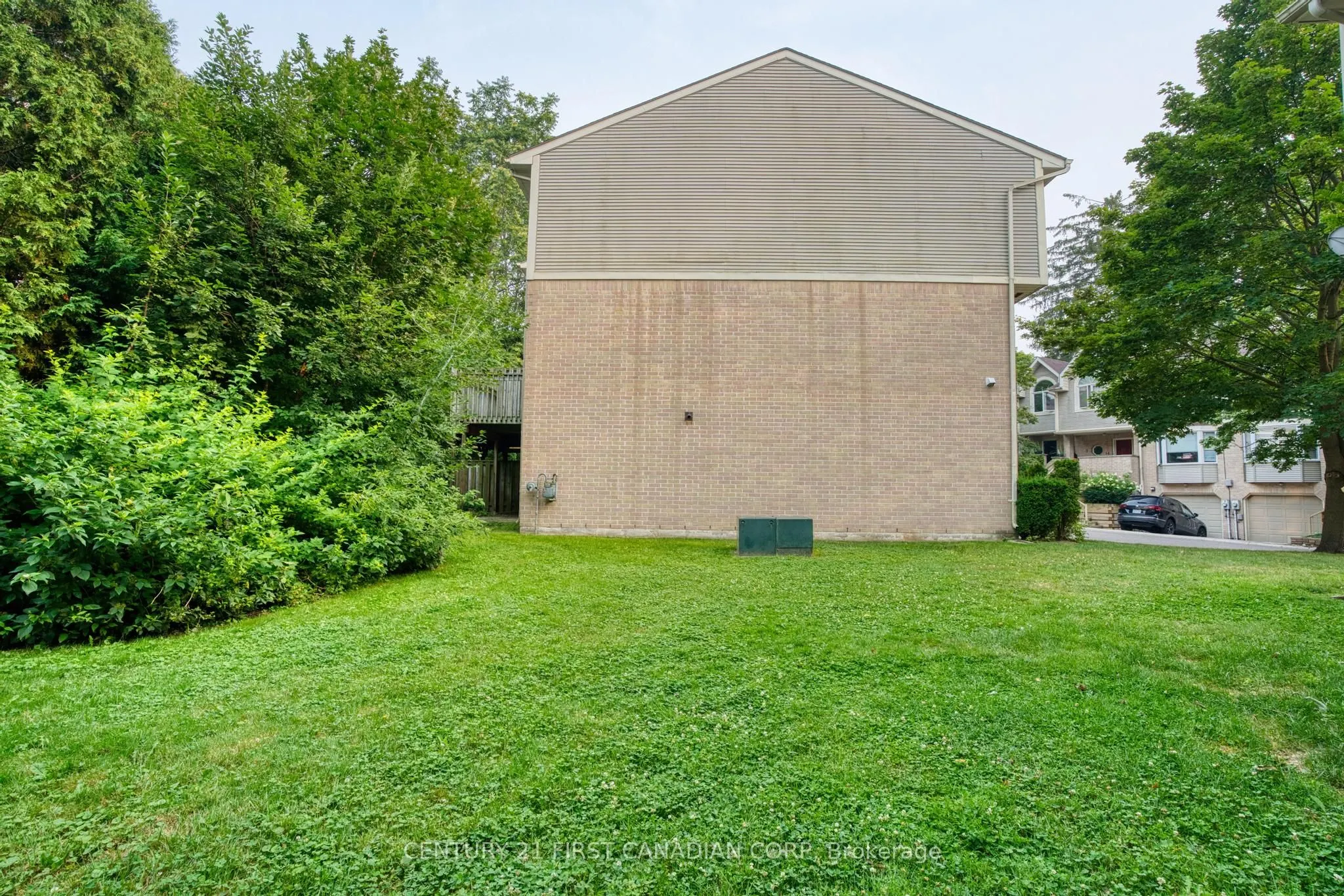 9 AILSA Place, #89