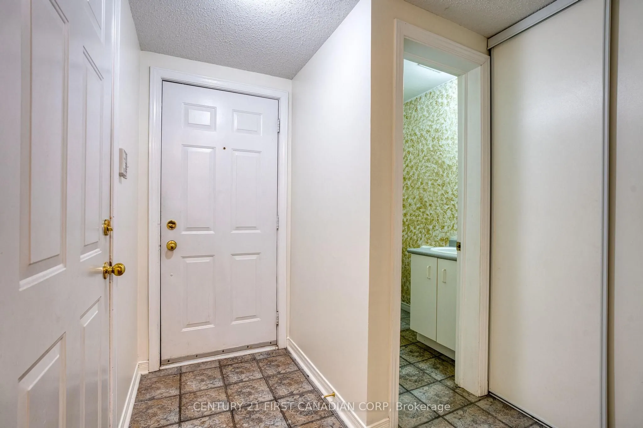 9 AILSA Place, #89