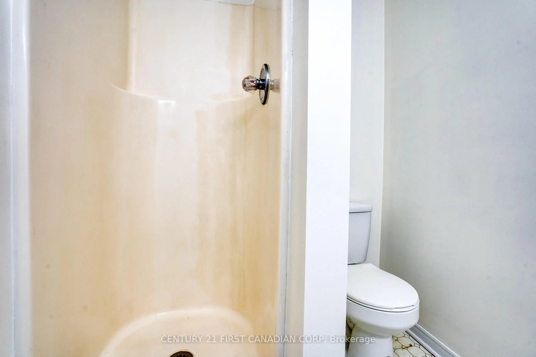 9 AILSA Place, #89