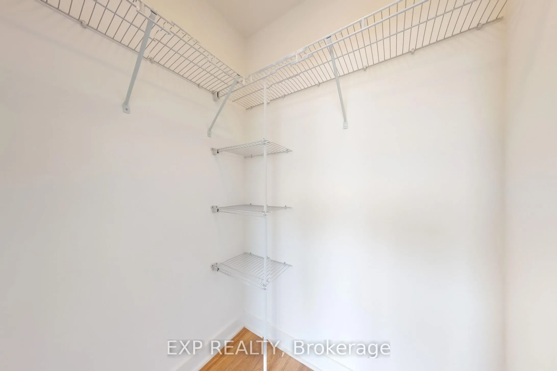 2782 Barton Street E, #919