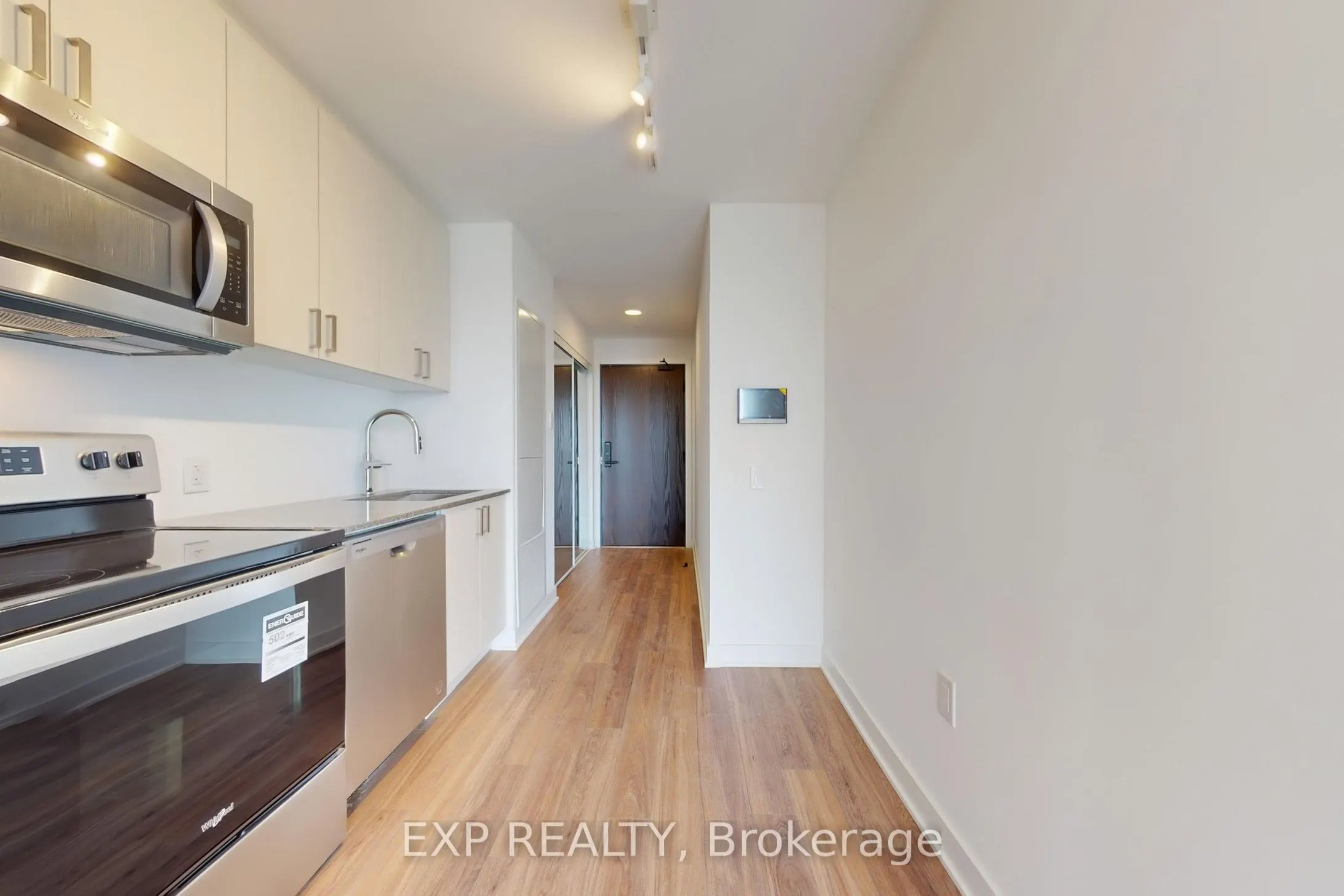 2782 Barton Street E, #919