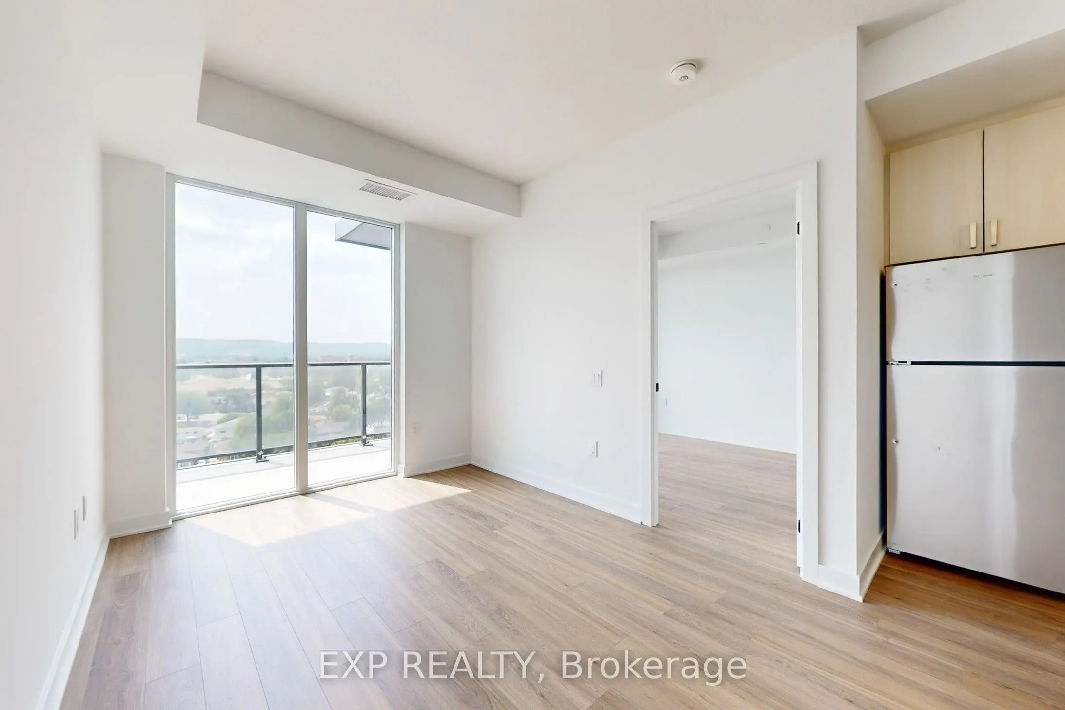 2782 Barton Street E, #919
