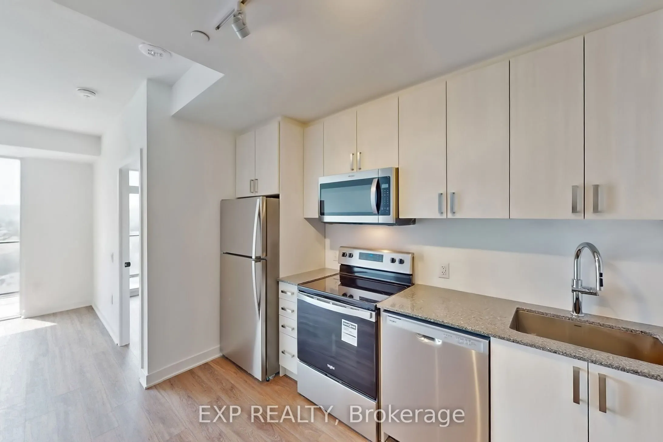 2782 Barton Street E, #919
